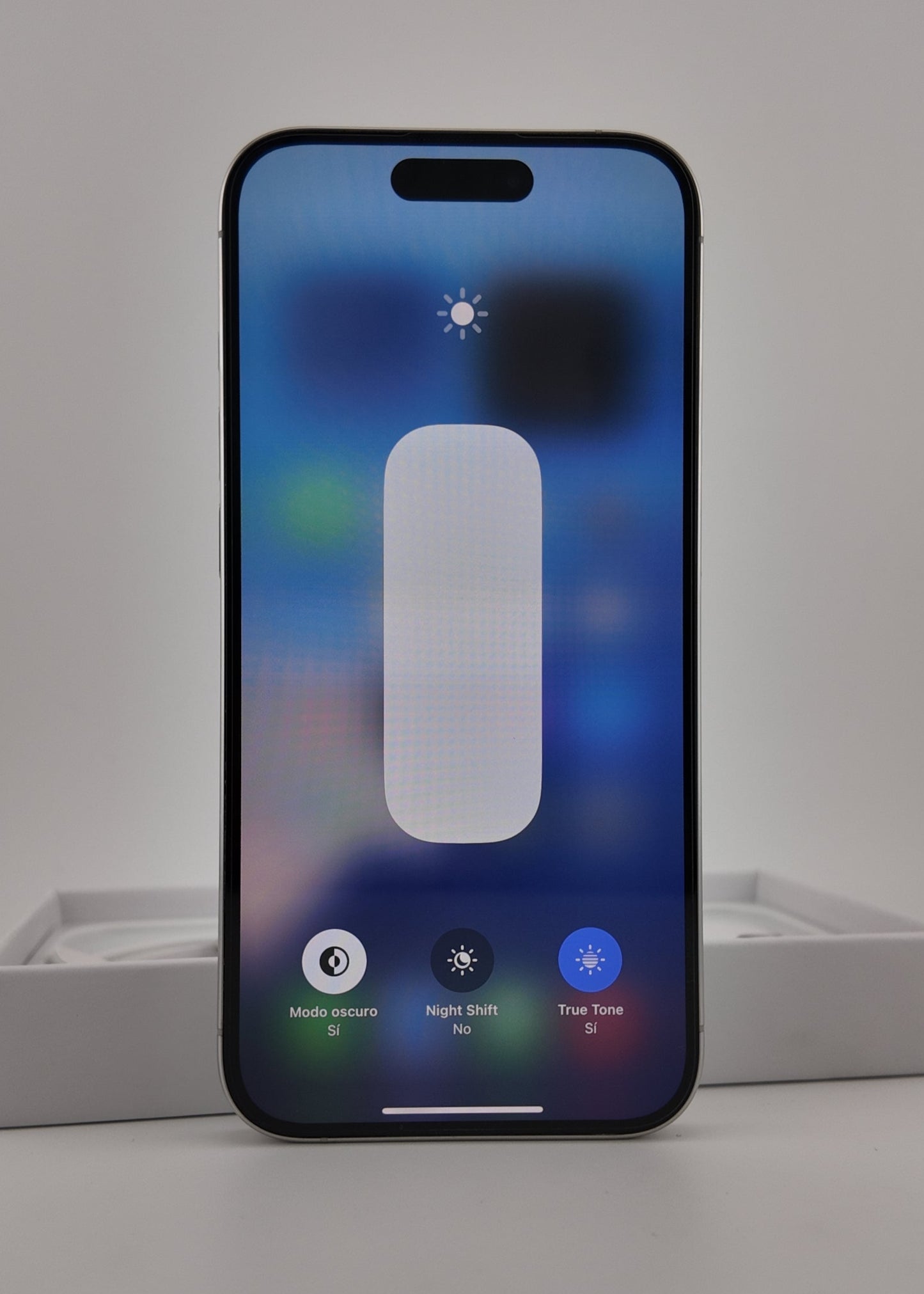 IPHONE 15 PRO / BLANCO TITANIO / 128GB