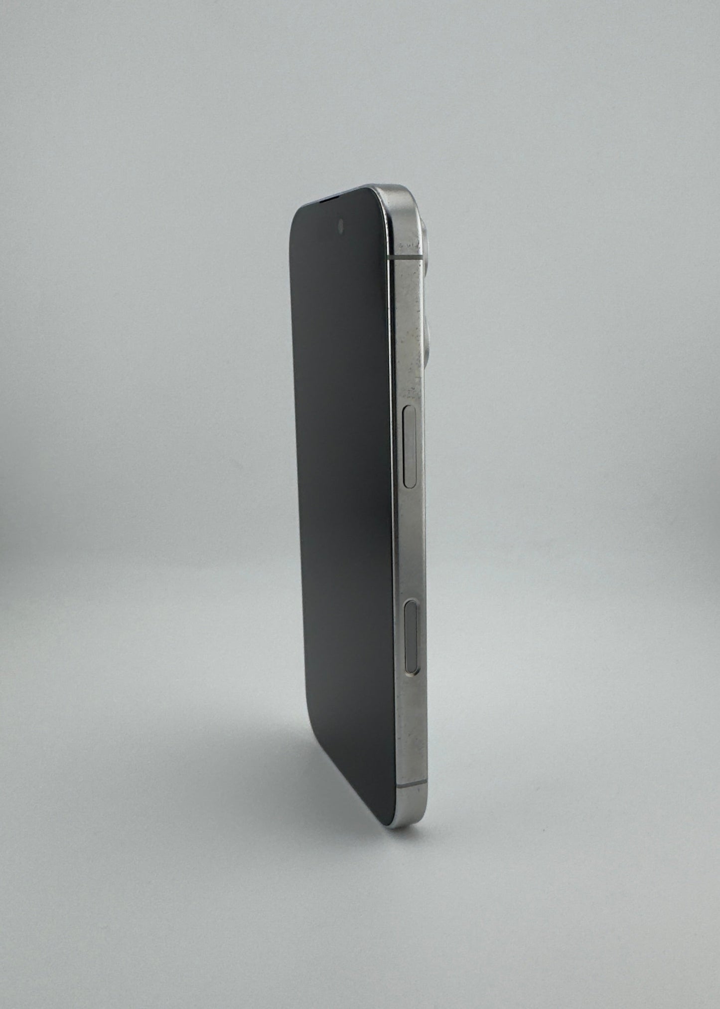 IPHONE 16 PRO / BLANCO TITANIO / 128GB