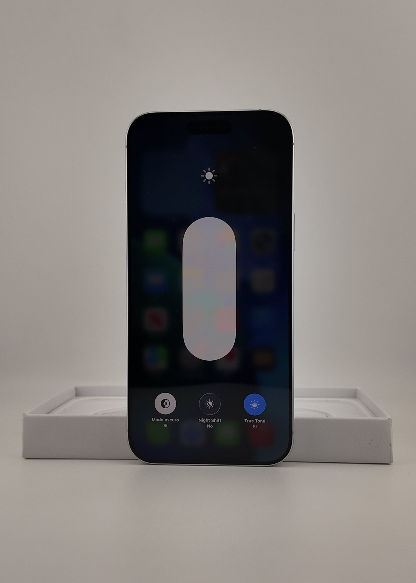 IPHONE 16 PRO MAX / BLANCO TITANIO / 256GB