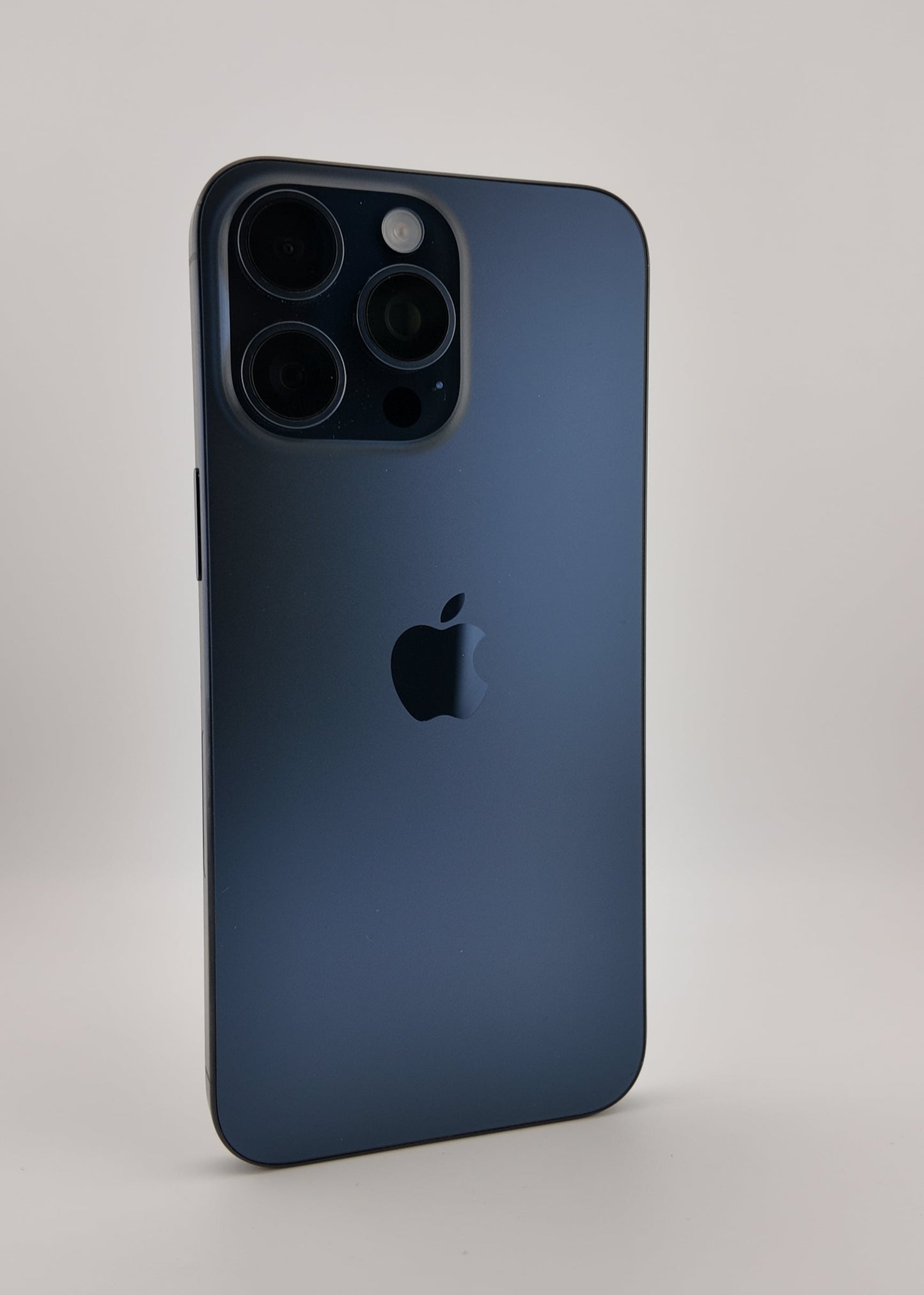 IPHONE 15 PRO MAX / AZUL TITANIO / 256GB