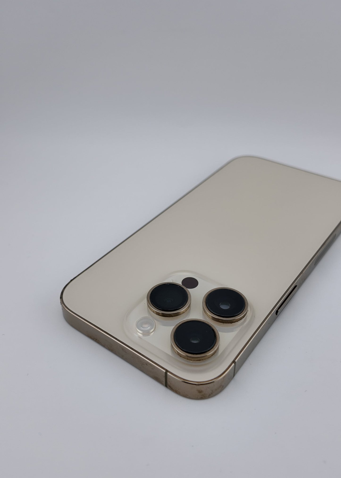 IPHONE 14 PRO / DORADO / 1000GB