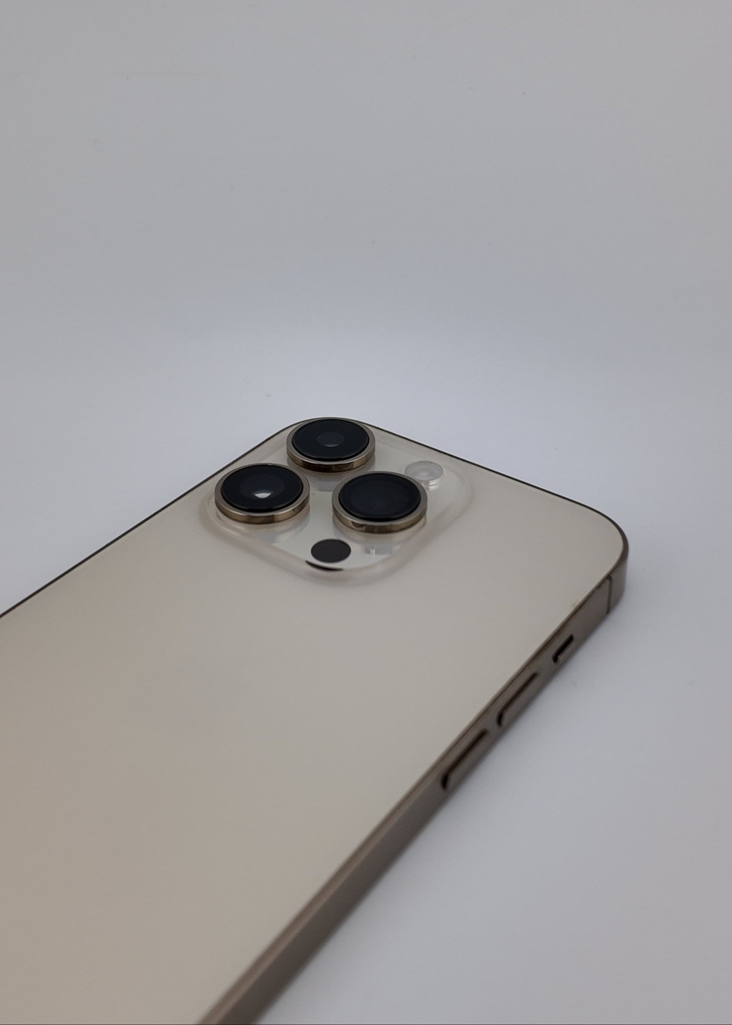 IPHONE 14 PRO / DORADO / 1000GB