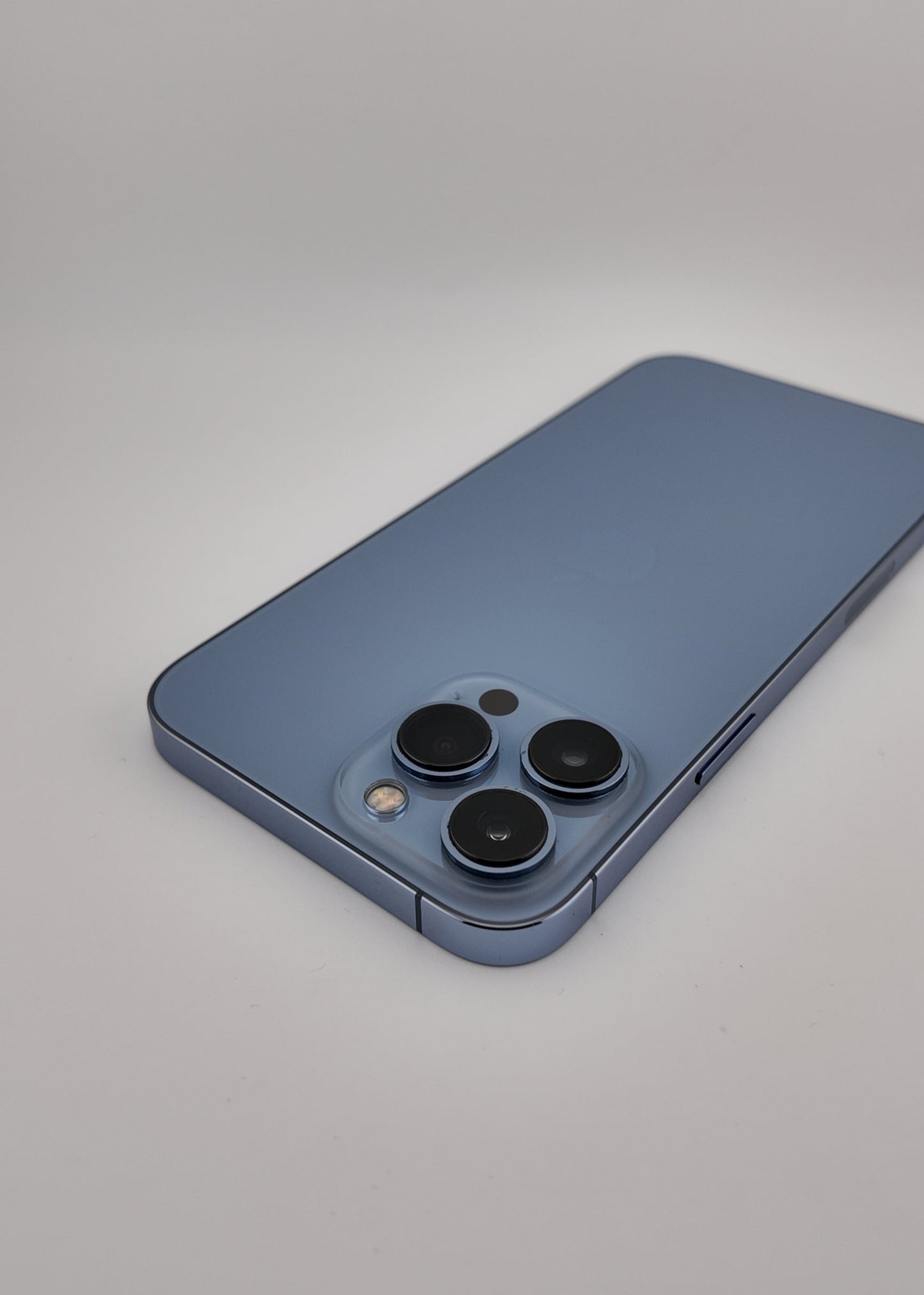 IPHONE 13 PRO MAX / 128GB / AZUL SIERRA