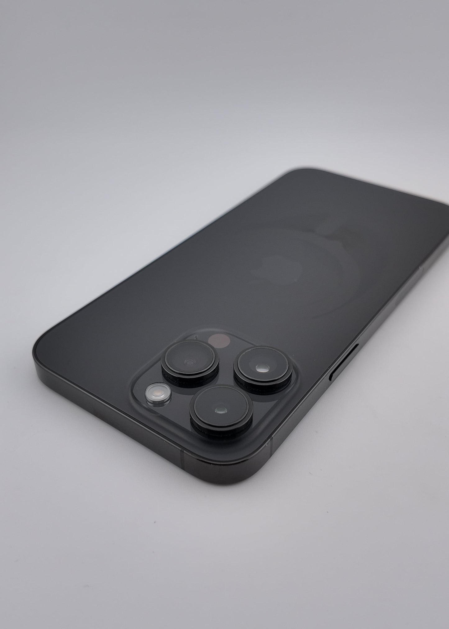 IPHONE 14 PRO MAX / NEGRO ESPACIAL / 256GB