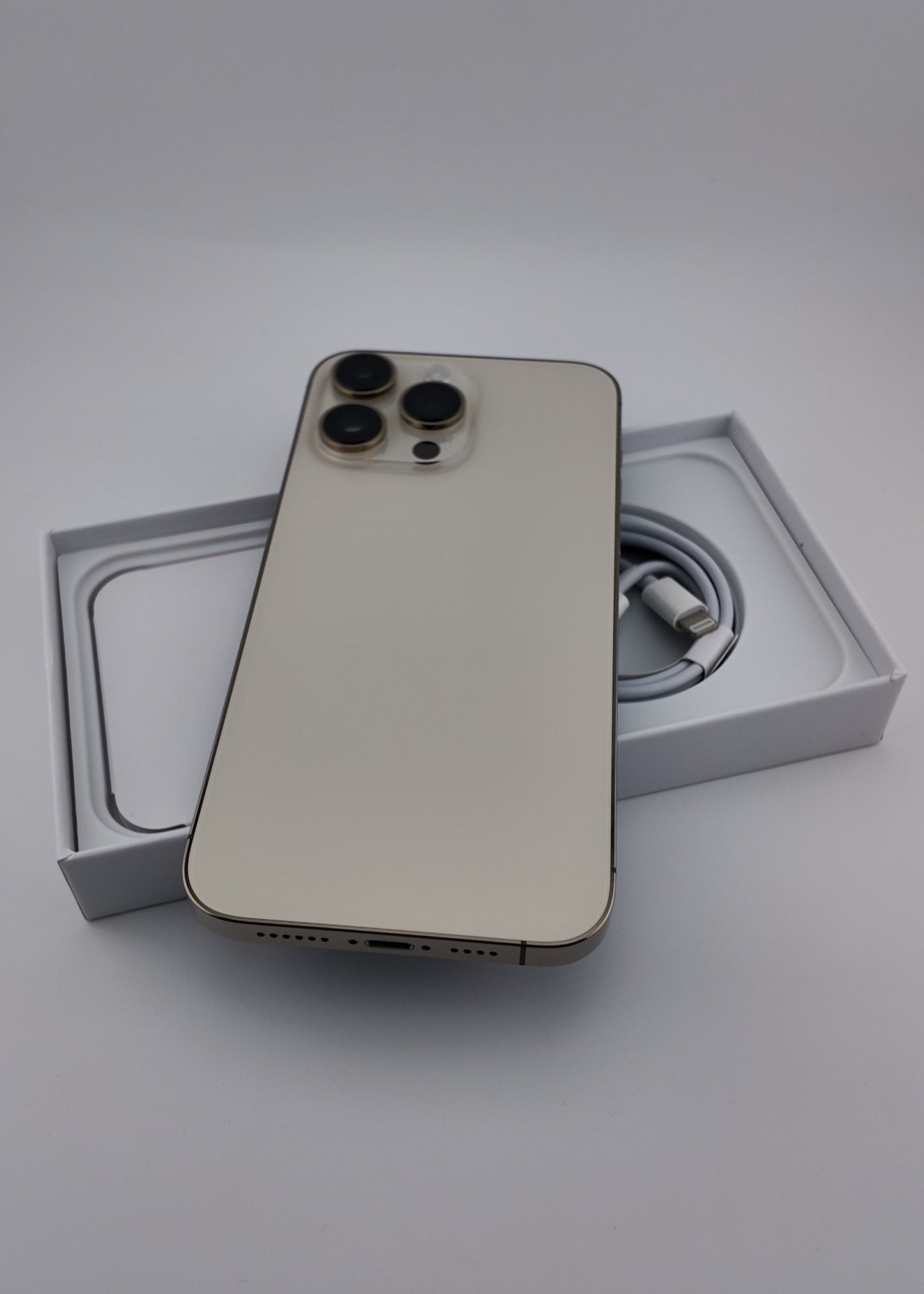 IPHONE 14 PRO MAX / DORADO / 256GB