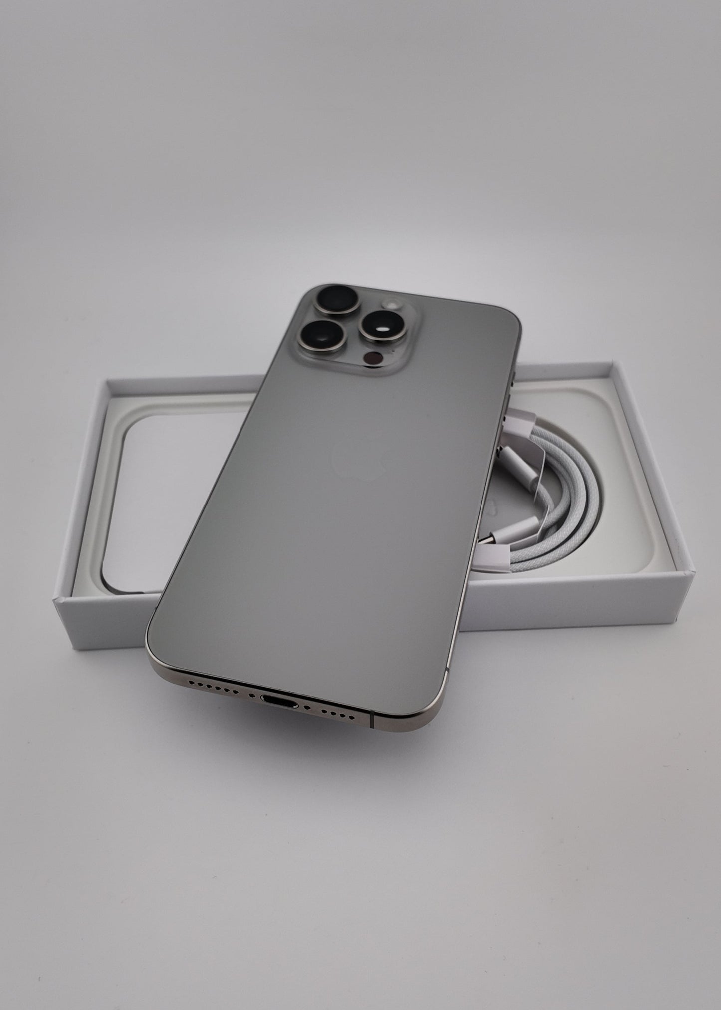 IPHONE 15 PRO MAX / NATURAL TITANIO / 256GB