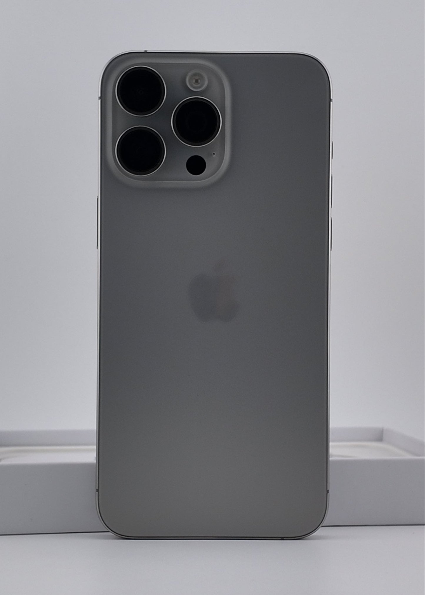 IPHONE 15 PRO MAX / NATURAL TITANIO / 256GB