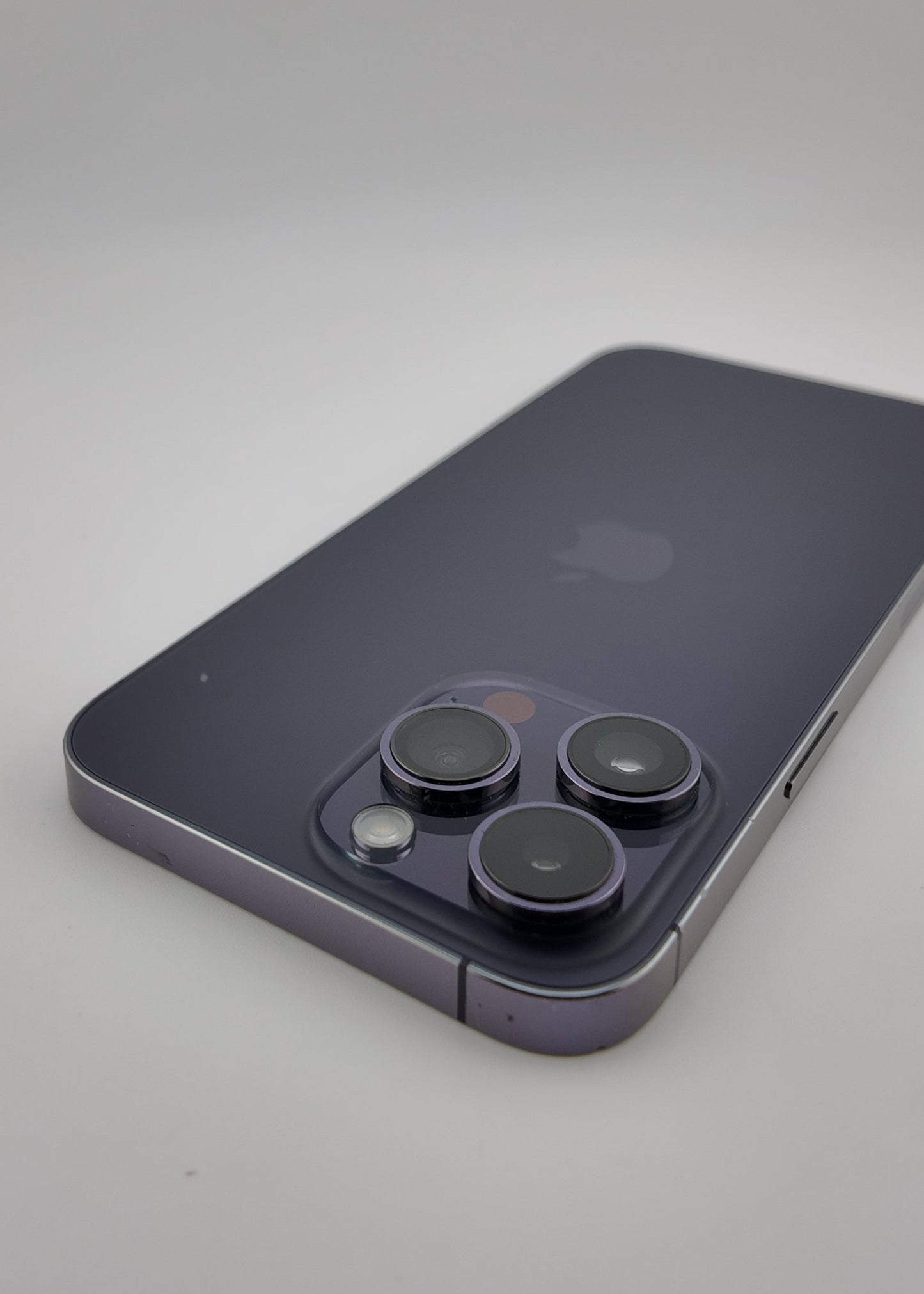 IPHONE 14 PRO MAX / MORADO OSCURO / 128GB