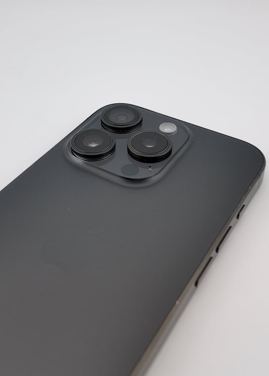 IPHONE 15 PRO / NEGRO TITANIO / 128GB