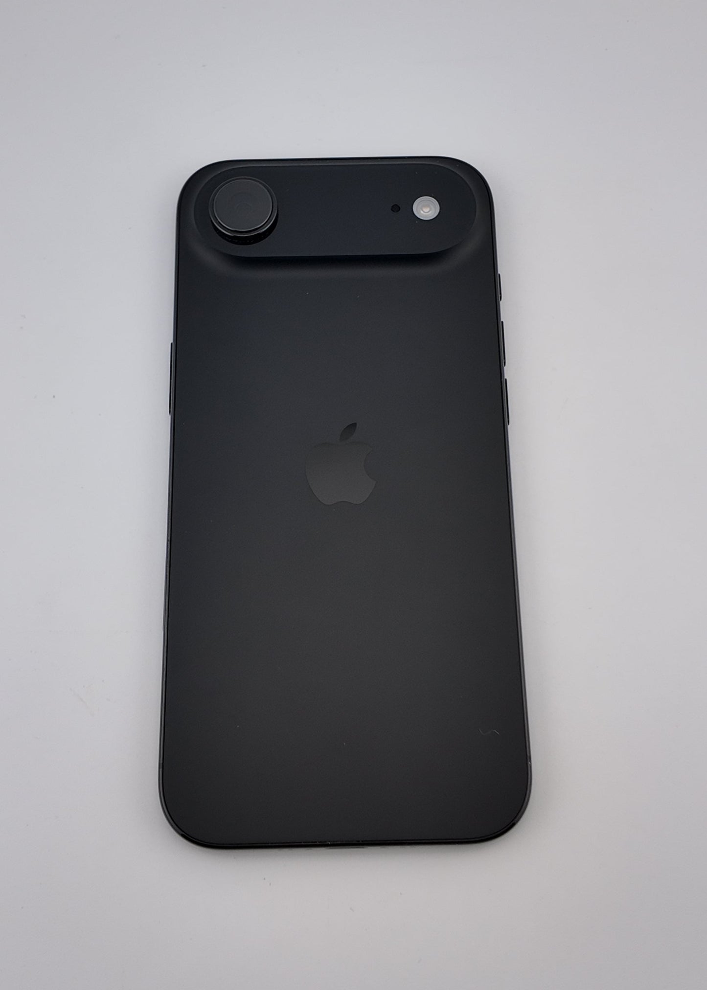 IPHONE 17 AIR / NEGRO ESPACIAL / 256GB