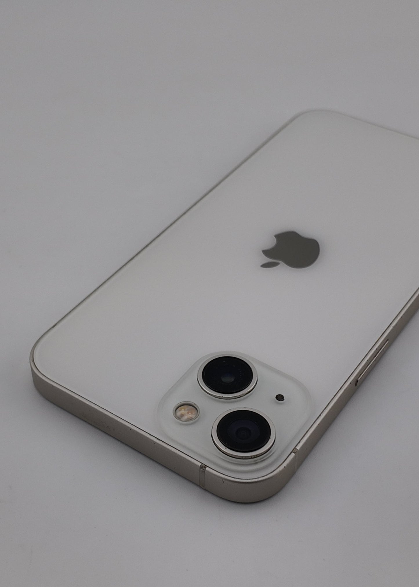 IPHONE 13 / BLANCO / 128GB