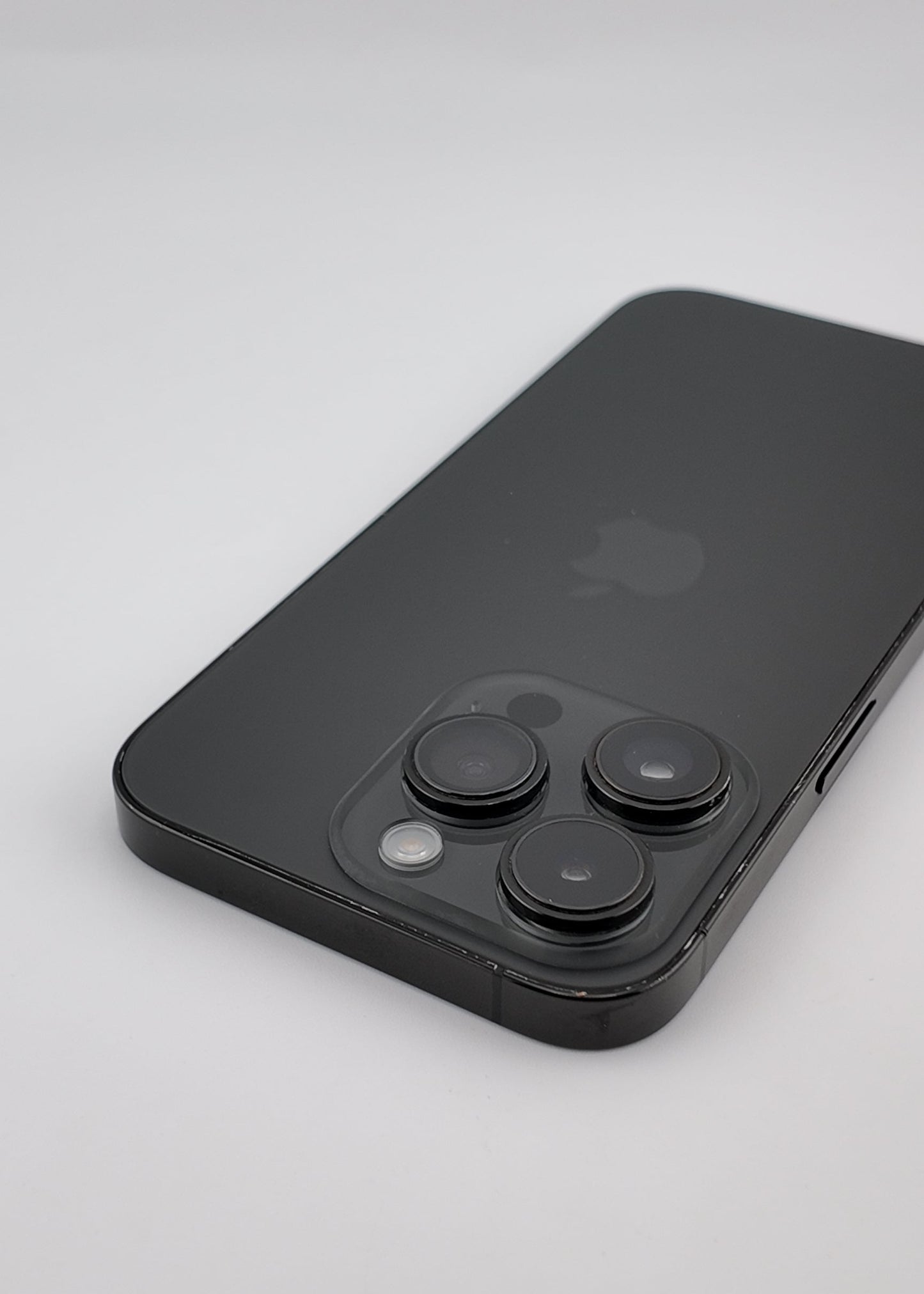 IPHONE 14 PRO / NEGRO ESPACIAL / 128GB