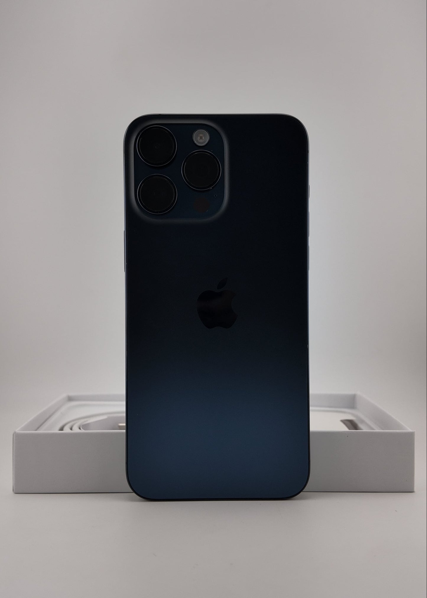 IPHONE 15 PRO MAX / AZUL TITANIO / 256GB