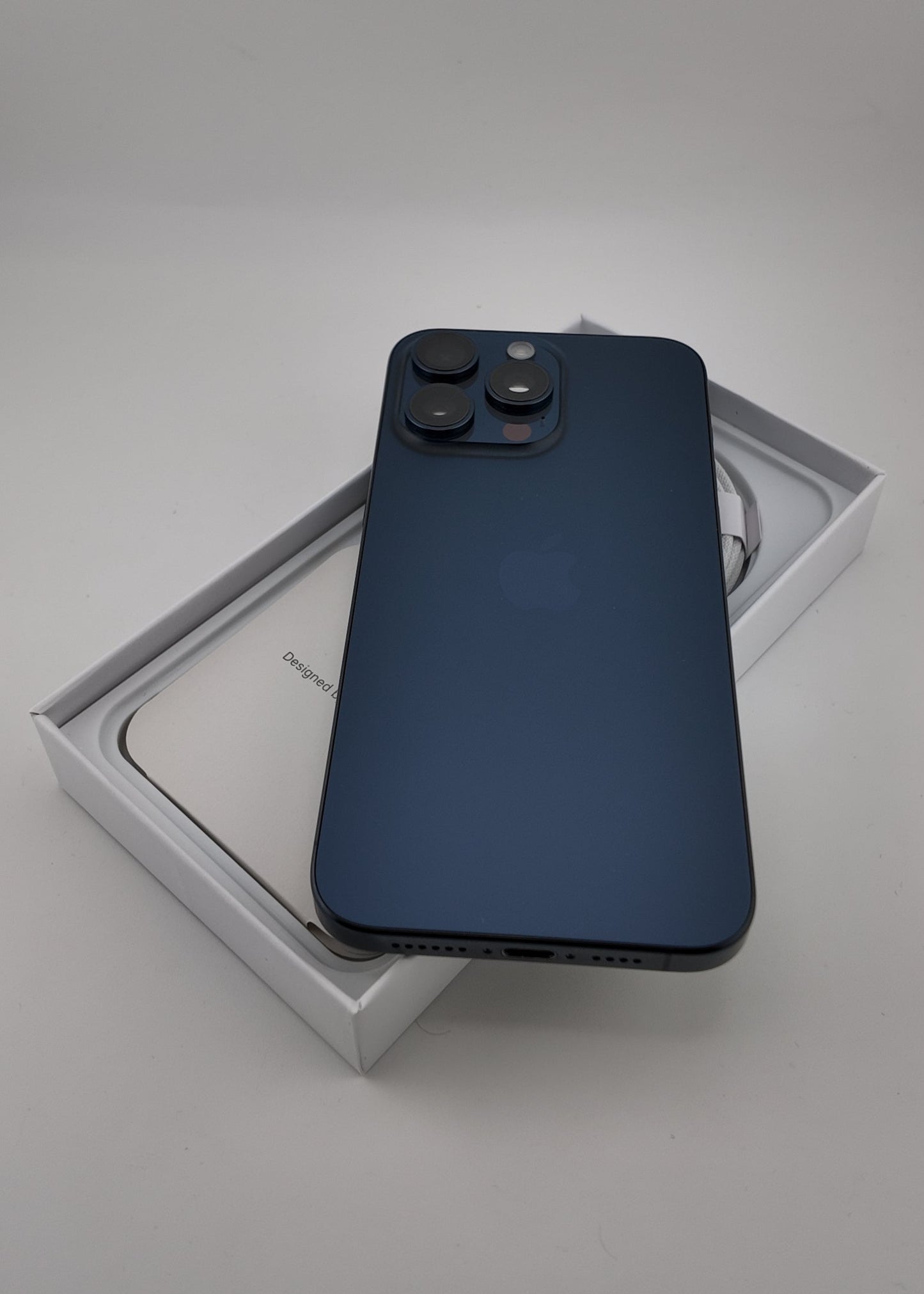 IPHONE 15 PRO MAX / AZUL TITANIO / 256GB
