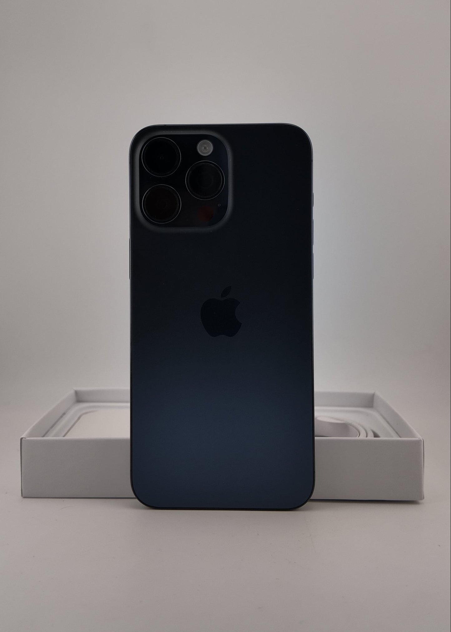 IPHONE 15 PRO MAX / AZUL TITANIO / 256GB