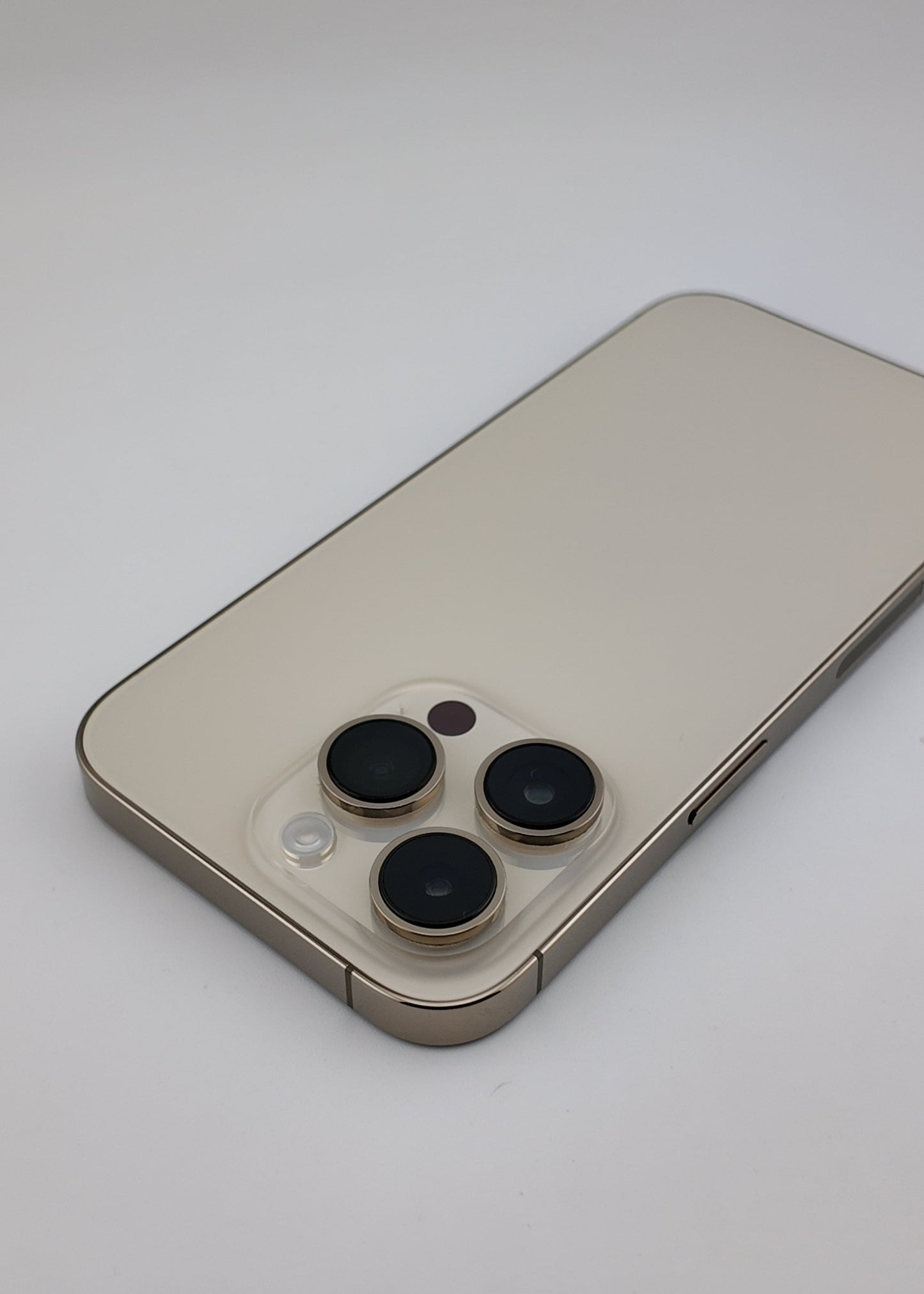 IPHONE 14 PRO / DORADO / 128GB