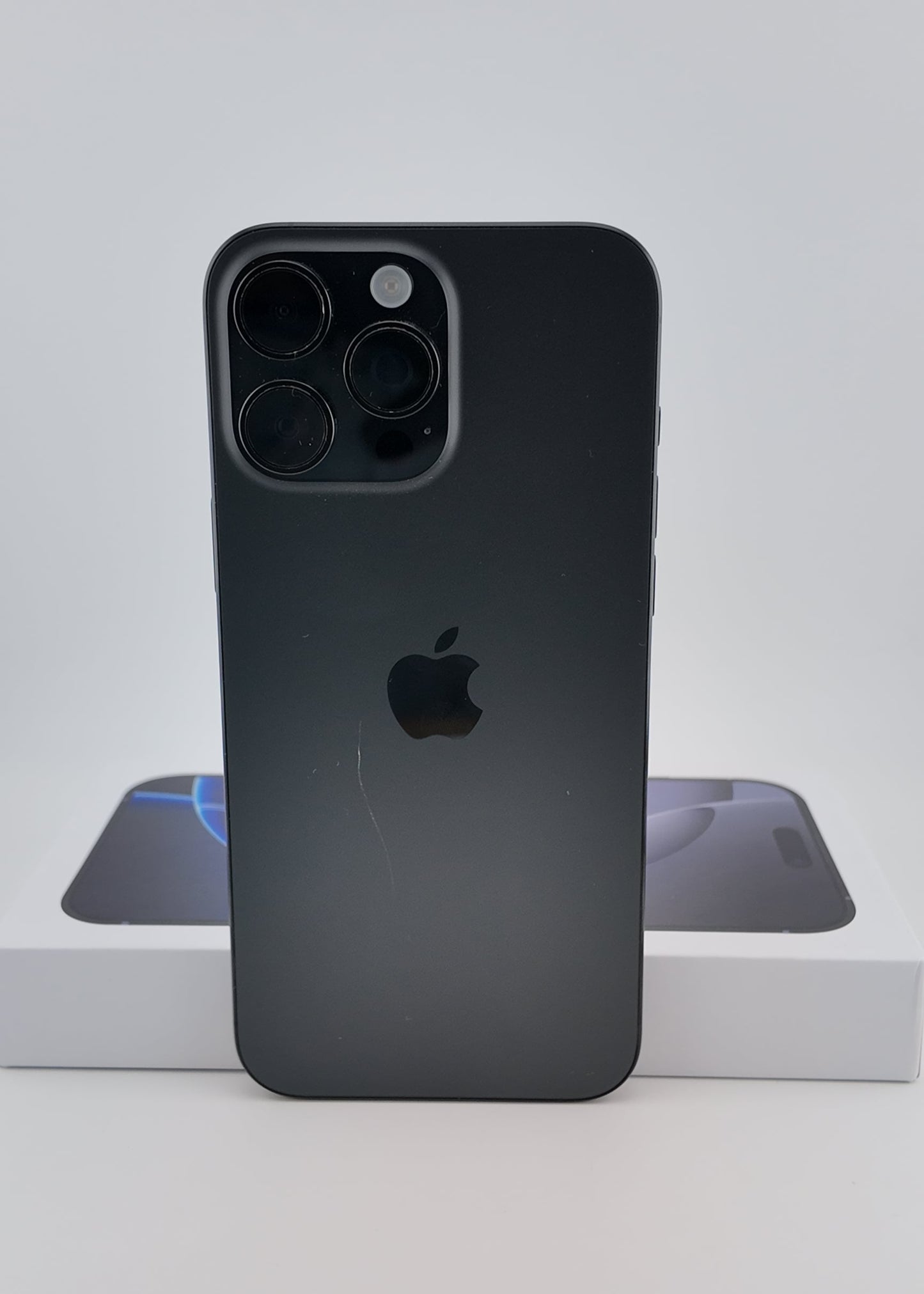IPHONE 16 PRO MAX / NEGRO TITANIO / 256GB
