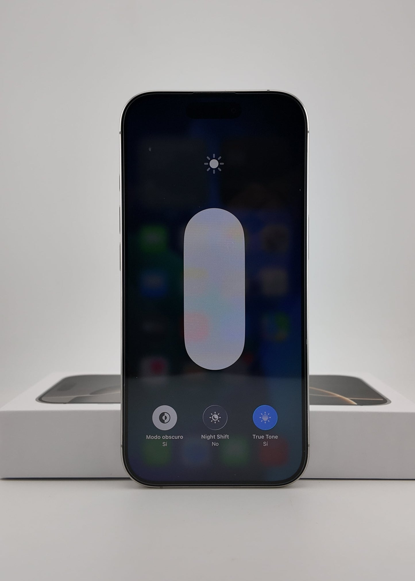 IPHONE 16 PRO / NATURAL TITANIO / 128GB