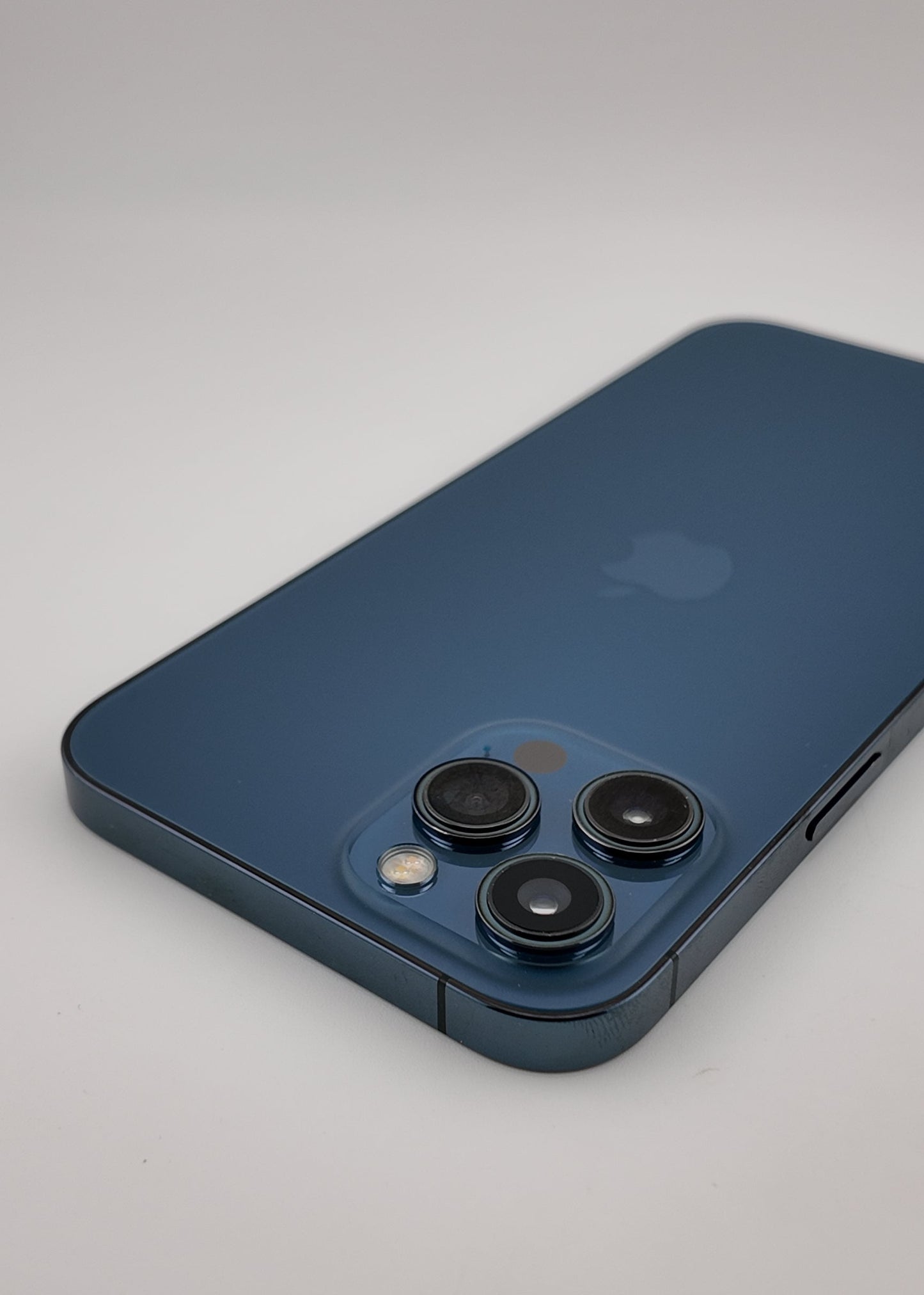 IPHONE 12 PRO MAX / AZUL / 128GB