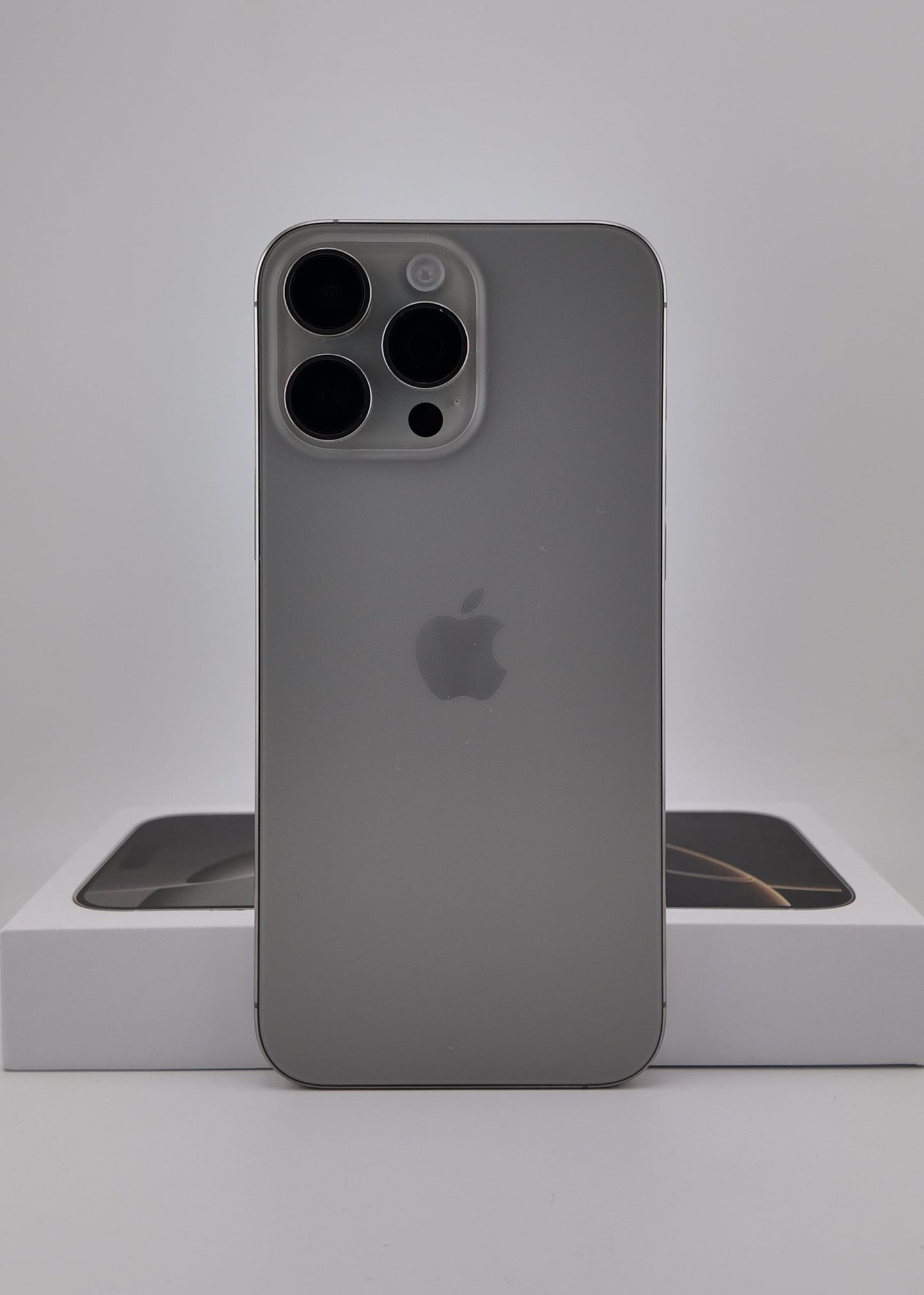 IPHONE 16 PRO MAX / NATURAL TITANIO / 256GB