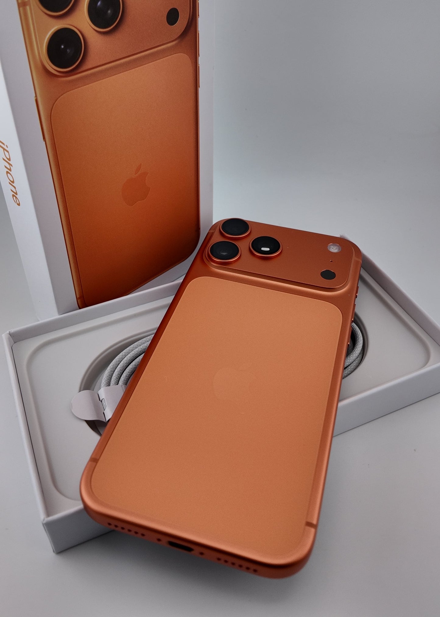 IPHONE 17 PRO MAX / NARANJA COSMICO / 256GB