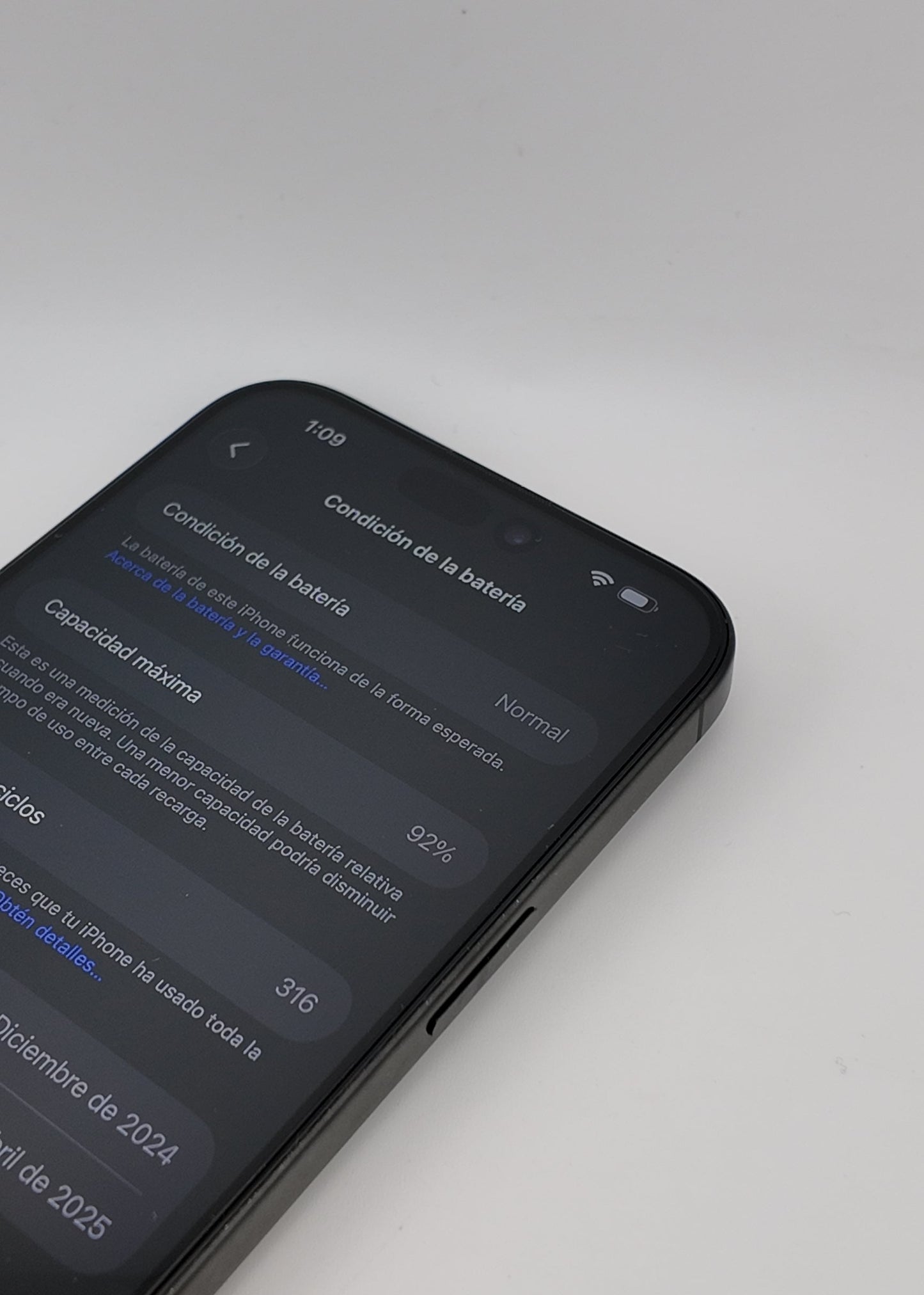 IPHONE 16 PRO MAX / NEGRO TITANIO / 256GB