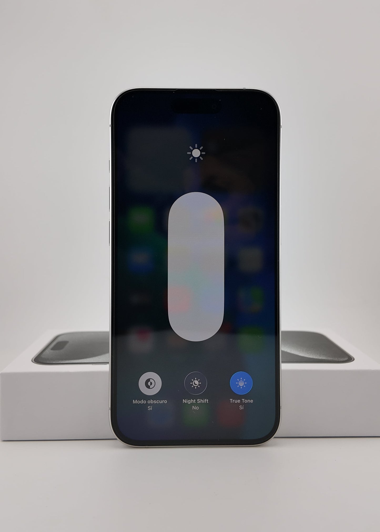 IPHONE 15 PRO / BLANCO TITANIO / 512GB