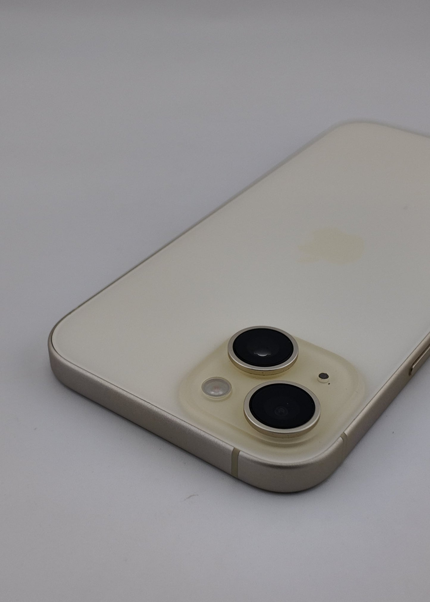 IPHONE 15 / AMARILLO / 128GB