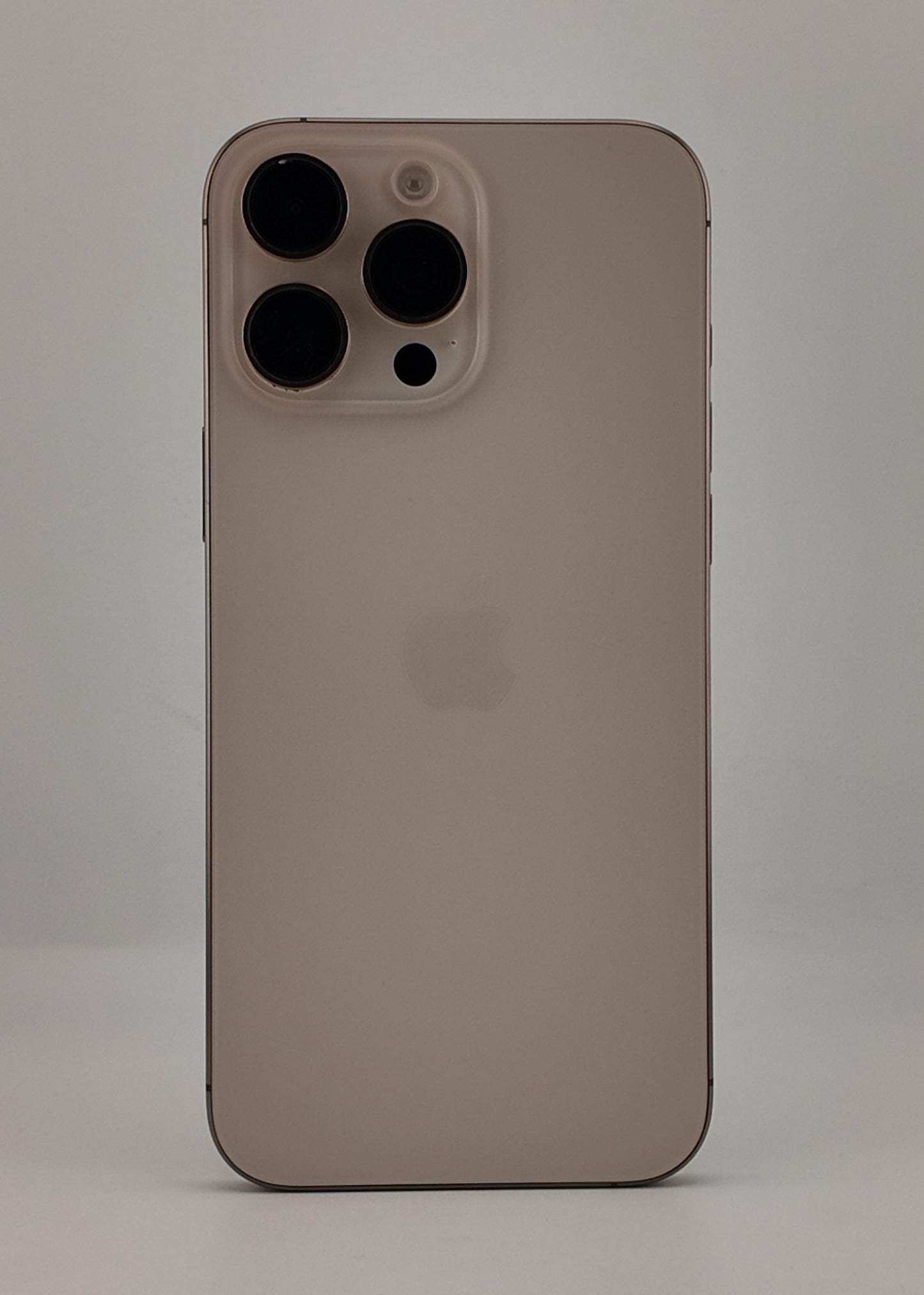 IPHONE 16 PRO MAX / DESIERTO TITANIO / 256GB