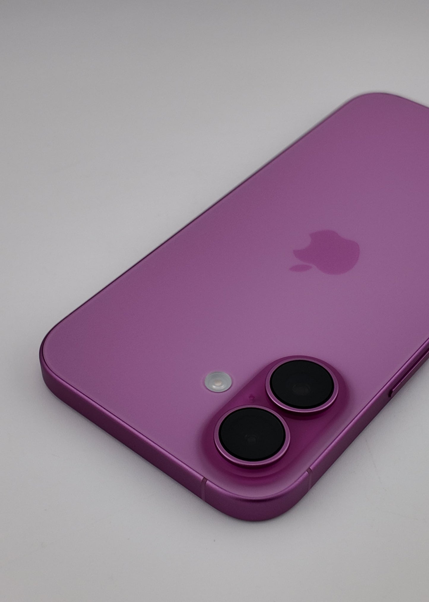 IPHONE 16 / ROSADO / 128GB