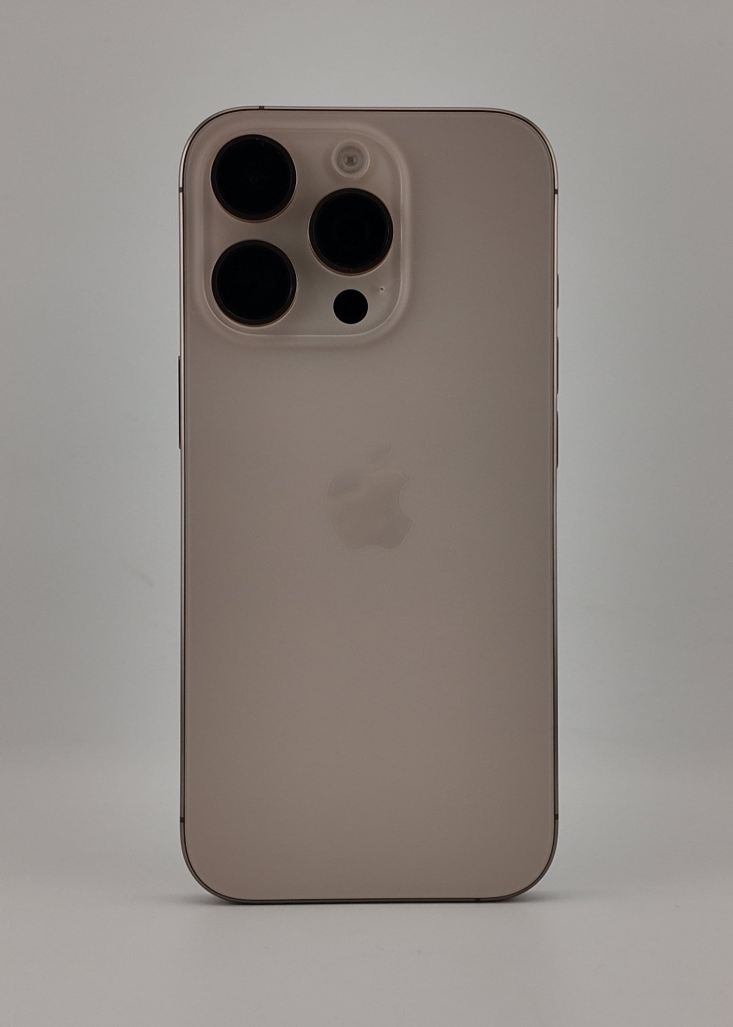 IPHONE 16 PRO / DESIERTO TITANIO / 128GB