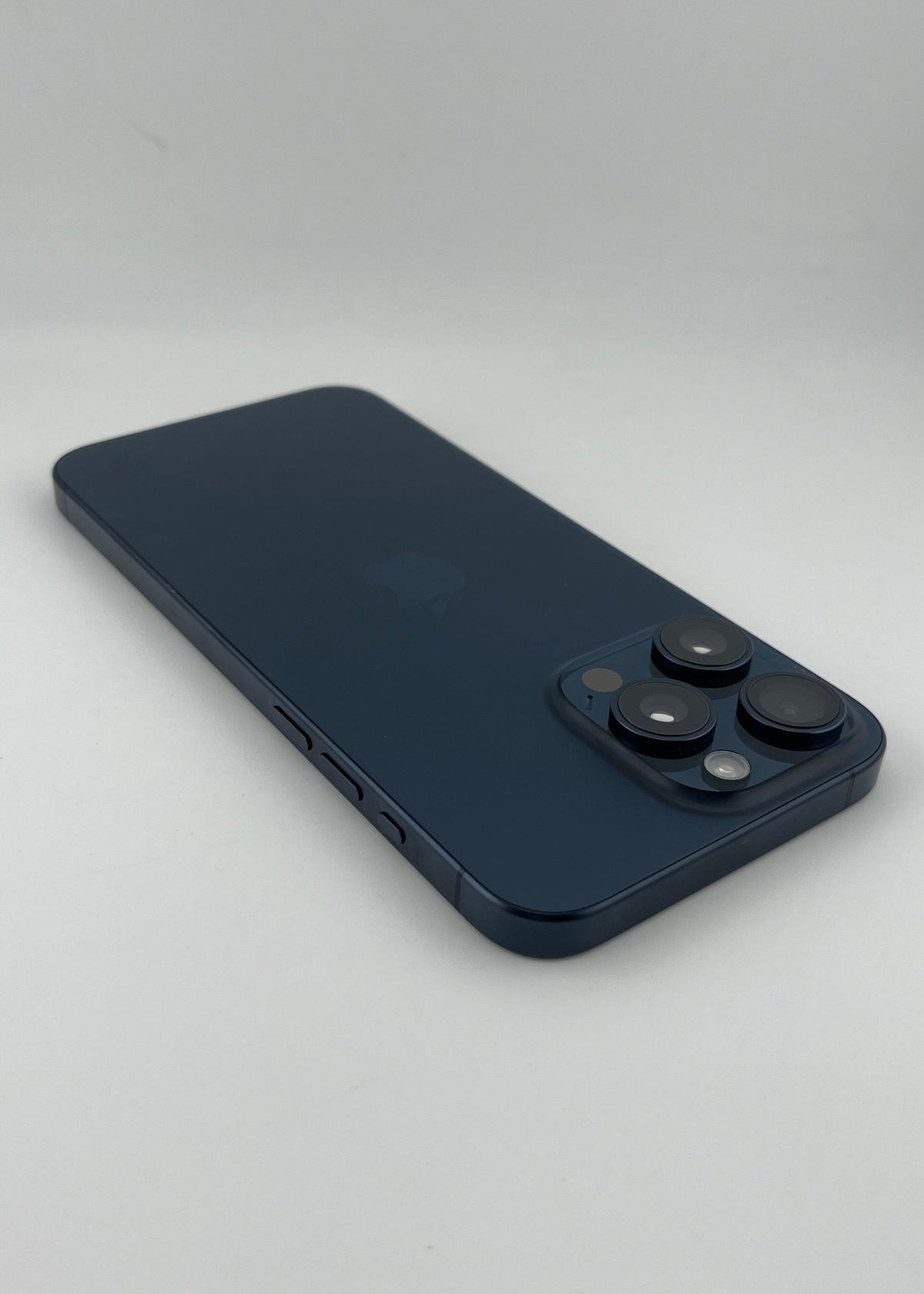 IPHONE 15 PRO MAX / AZUL TITANIO / 256GB
