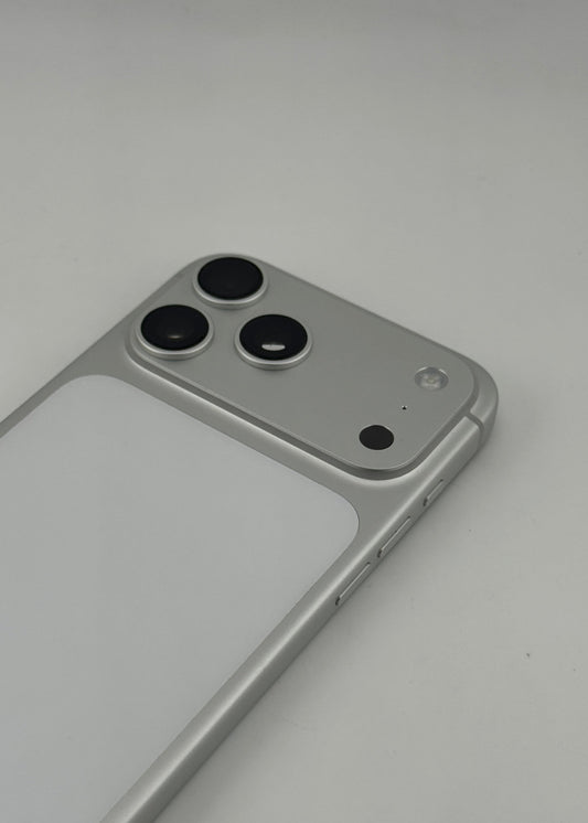 IPHONE 17 PRO MAX / PLATA / 256GB