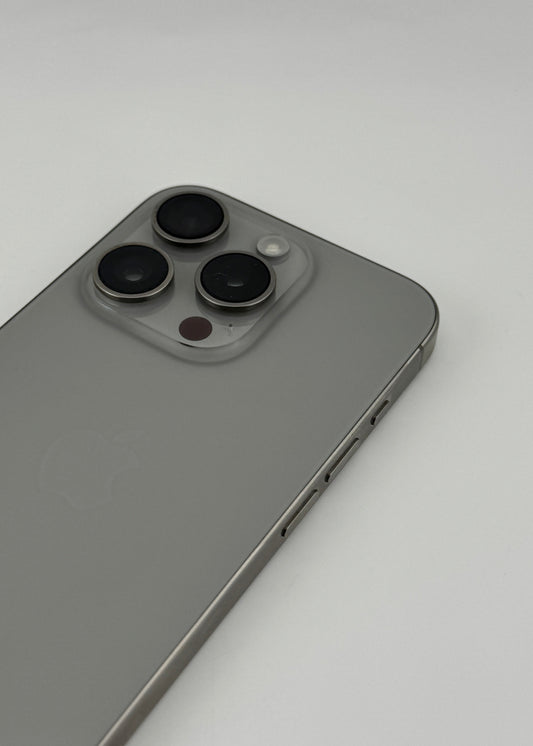 IPHONE 15 PRO / NATURAL TITANIO / 256GB