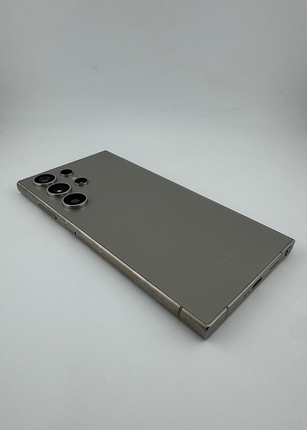 SAMSUNG S24 ULTRA / GRIS TITANIO / 512GB