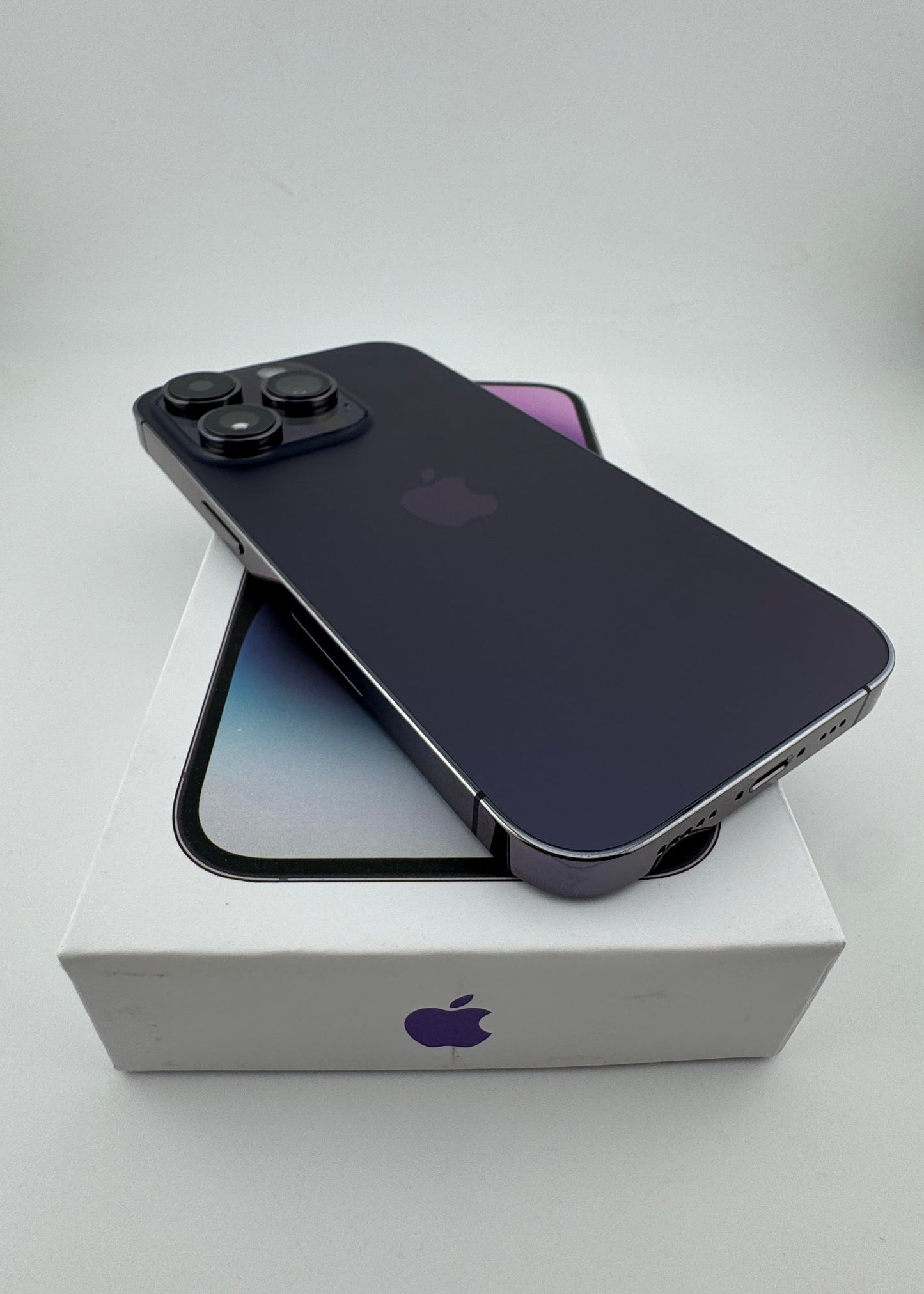 IPHONE 14 PRO / MORADO OSCURO / 128GB