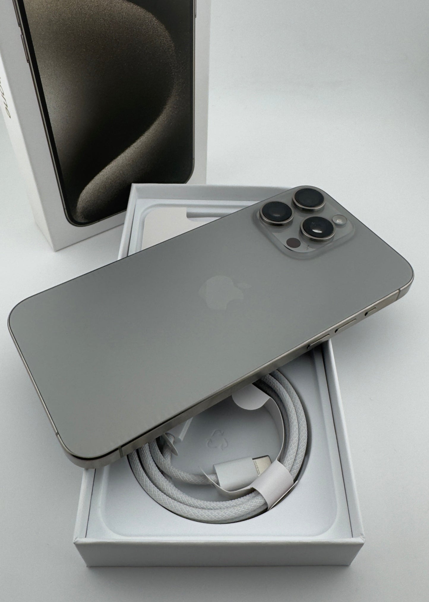 IPHONE 15 PRO MAX / NATURAL TITANIO / 512GB