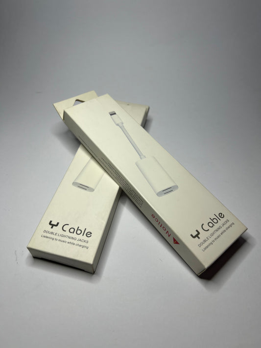 - ADAPTADOR DOBLE LIGHTNING.