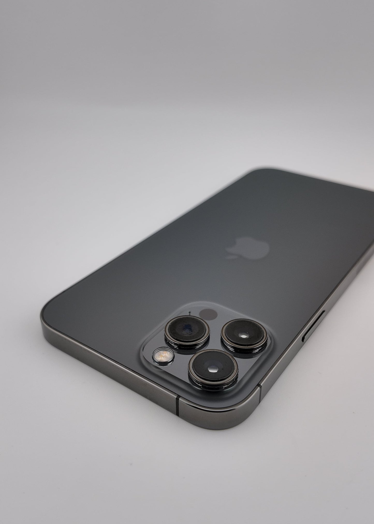 IPHONE 12 PRO MAX / NEGRO ESPACIAL / 256GB