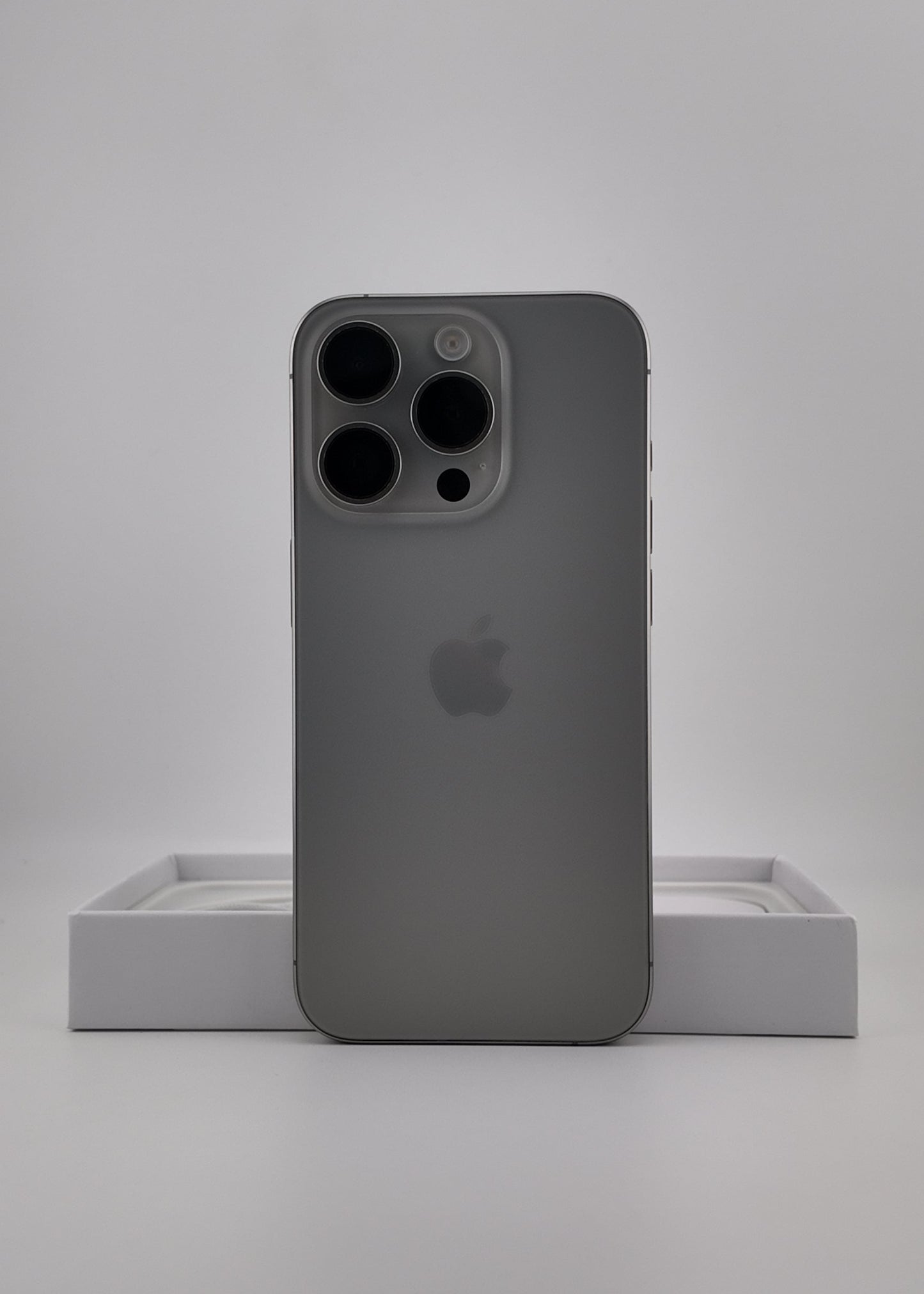 IPHONE 15 PRO / NATURAL TITANIO / 256GB