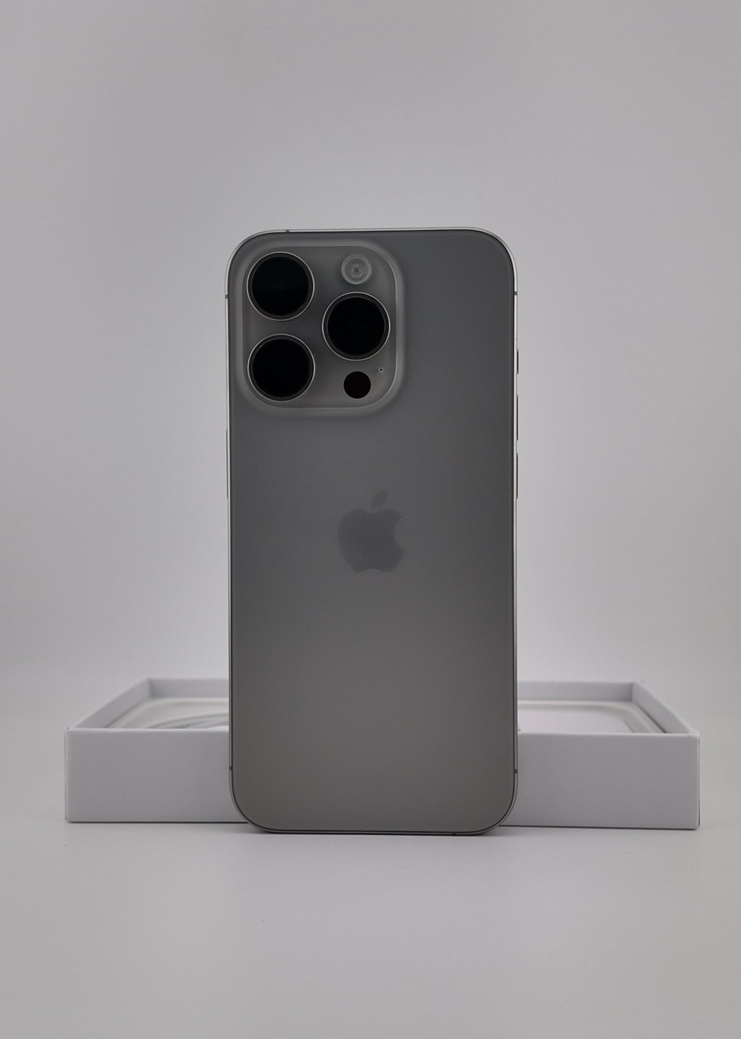 IPHONE 15 PRO / NATURAL TITANIO / 256GB