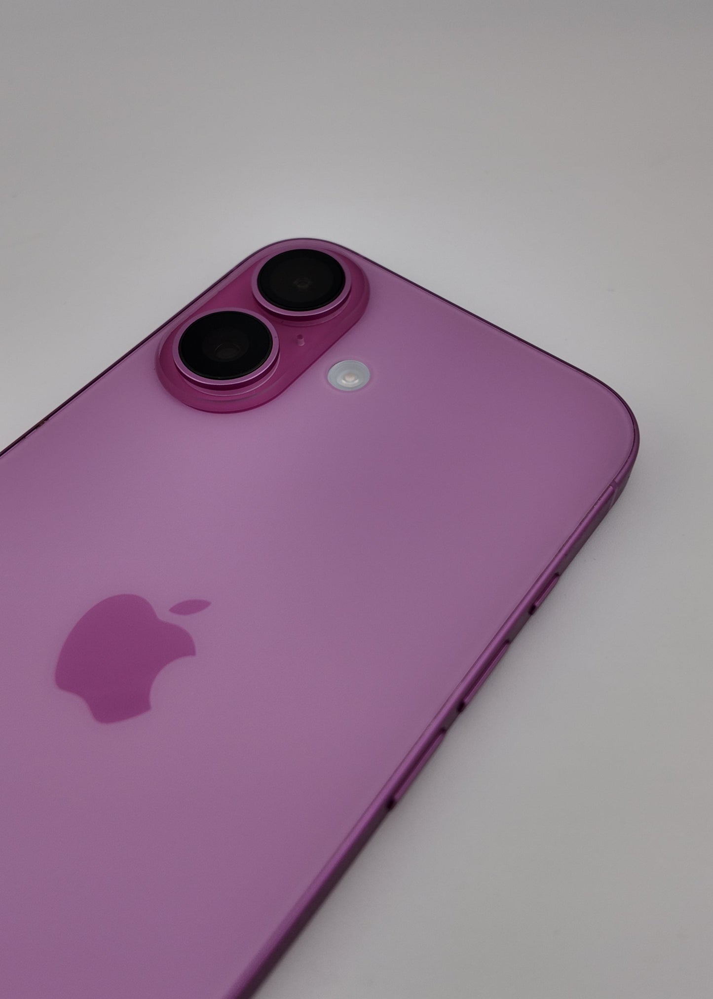 IPHONE 16 / ROSA / 128GB