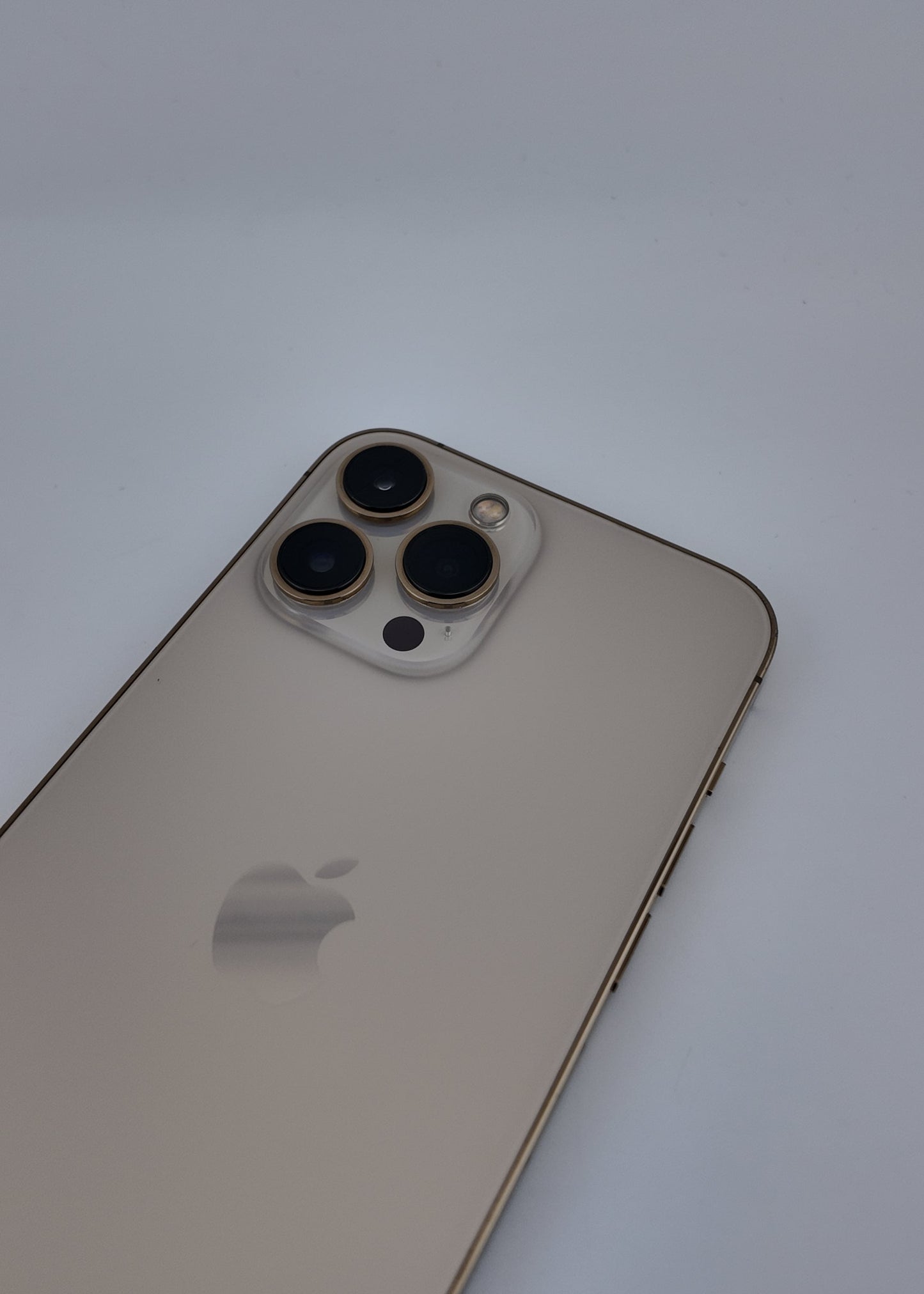 IPHONE 13 PRO MAX / DORADO / 256GB