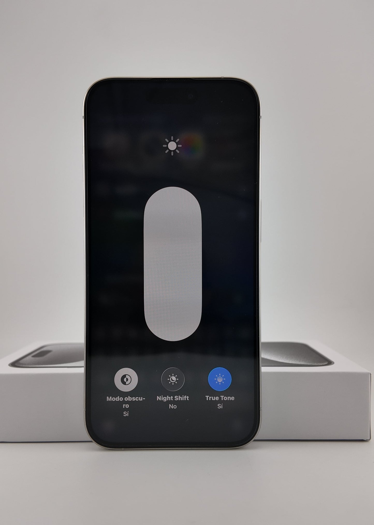 IPHONE 15 PRO / BLANCO TITANIO / 256GB