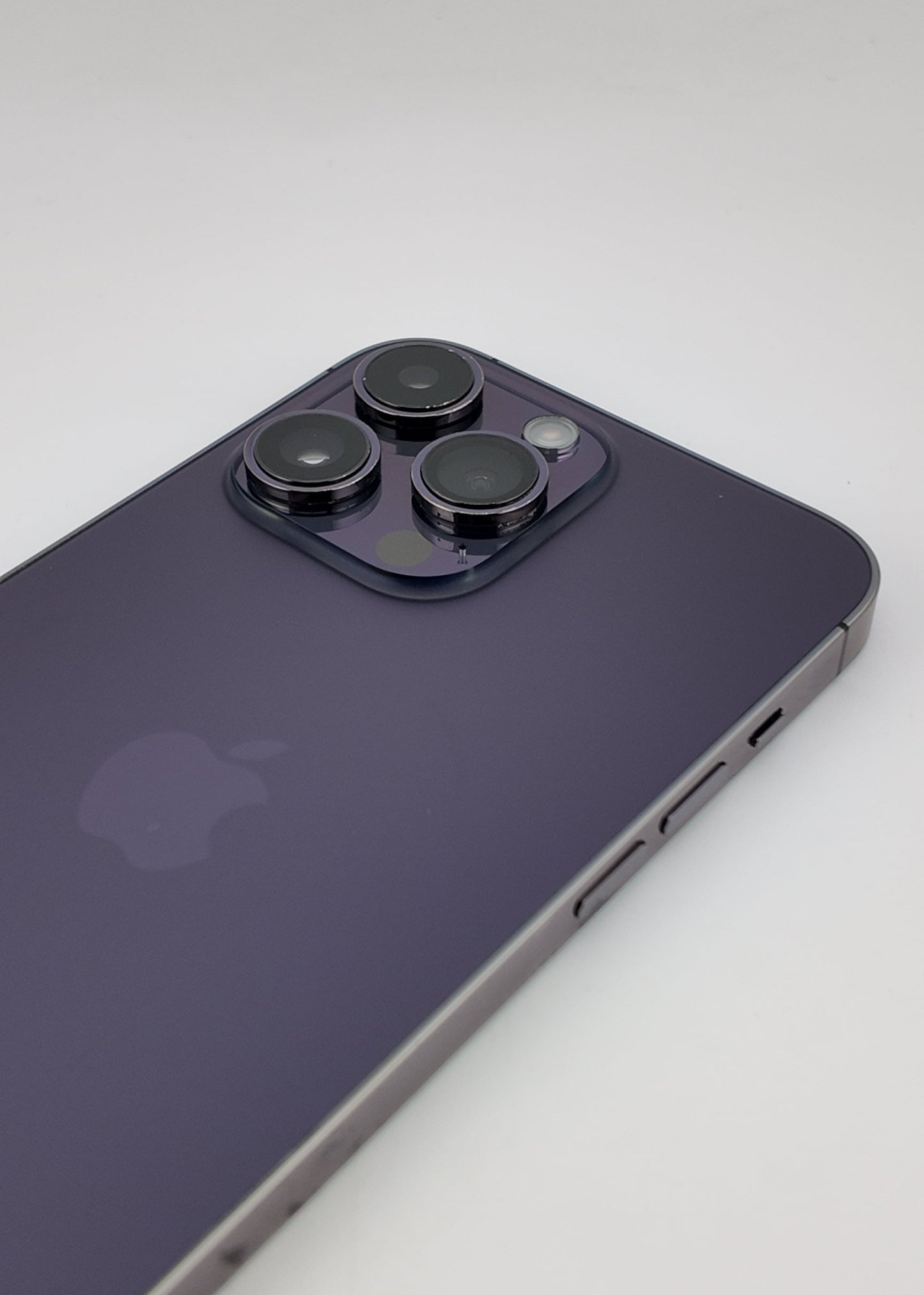 IPHONE 14 PRO MAX / MORADO OSCURO / 128GB