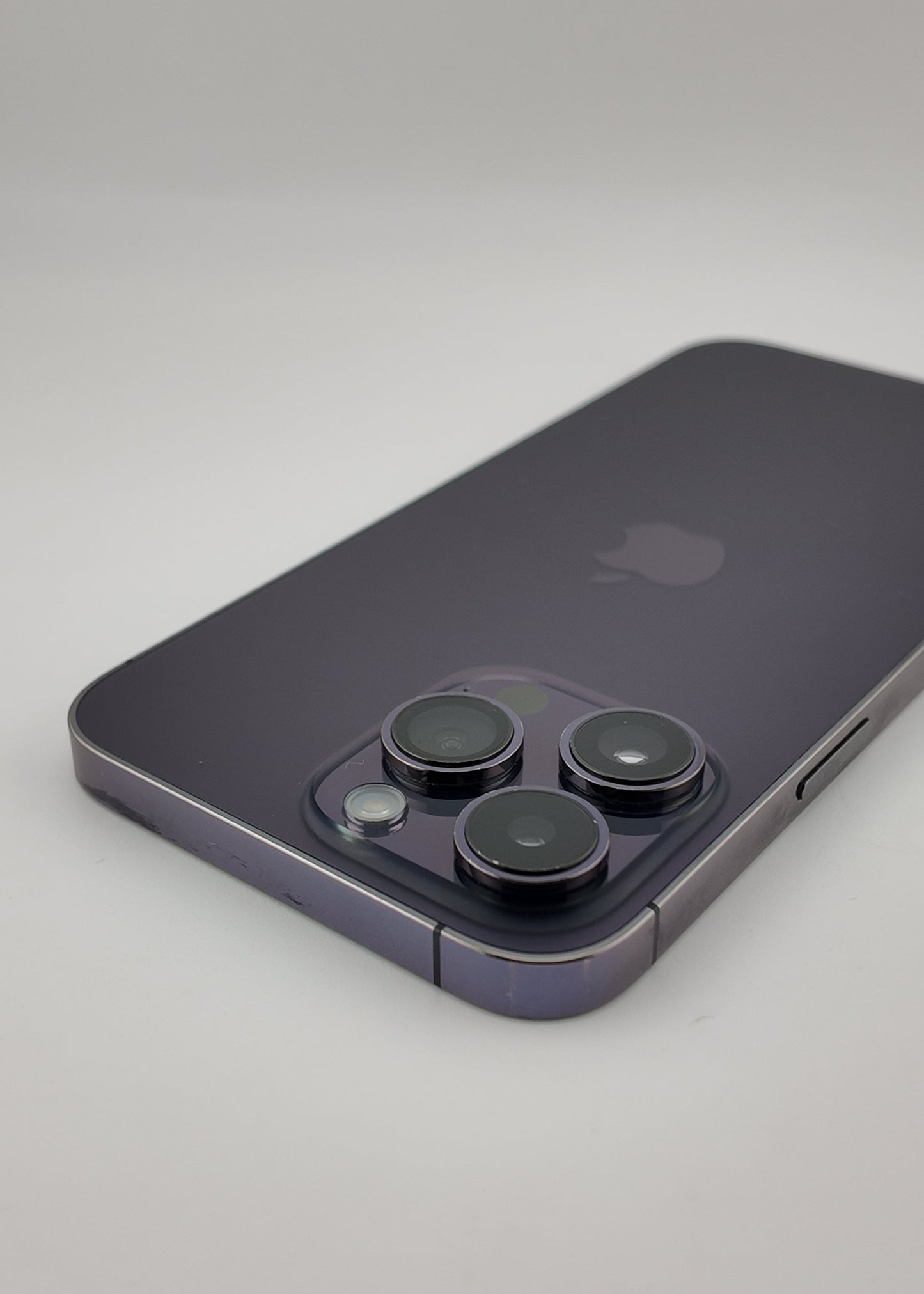 IPHONE 14 PRO MAX / MORADO OSCURO / 128GB
