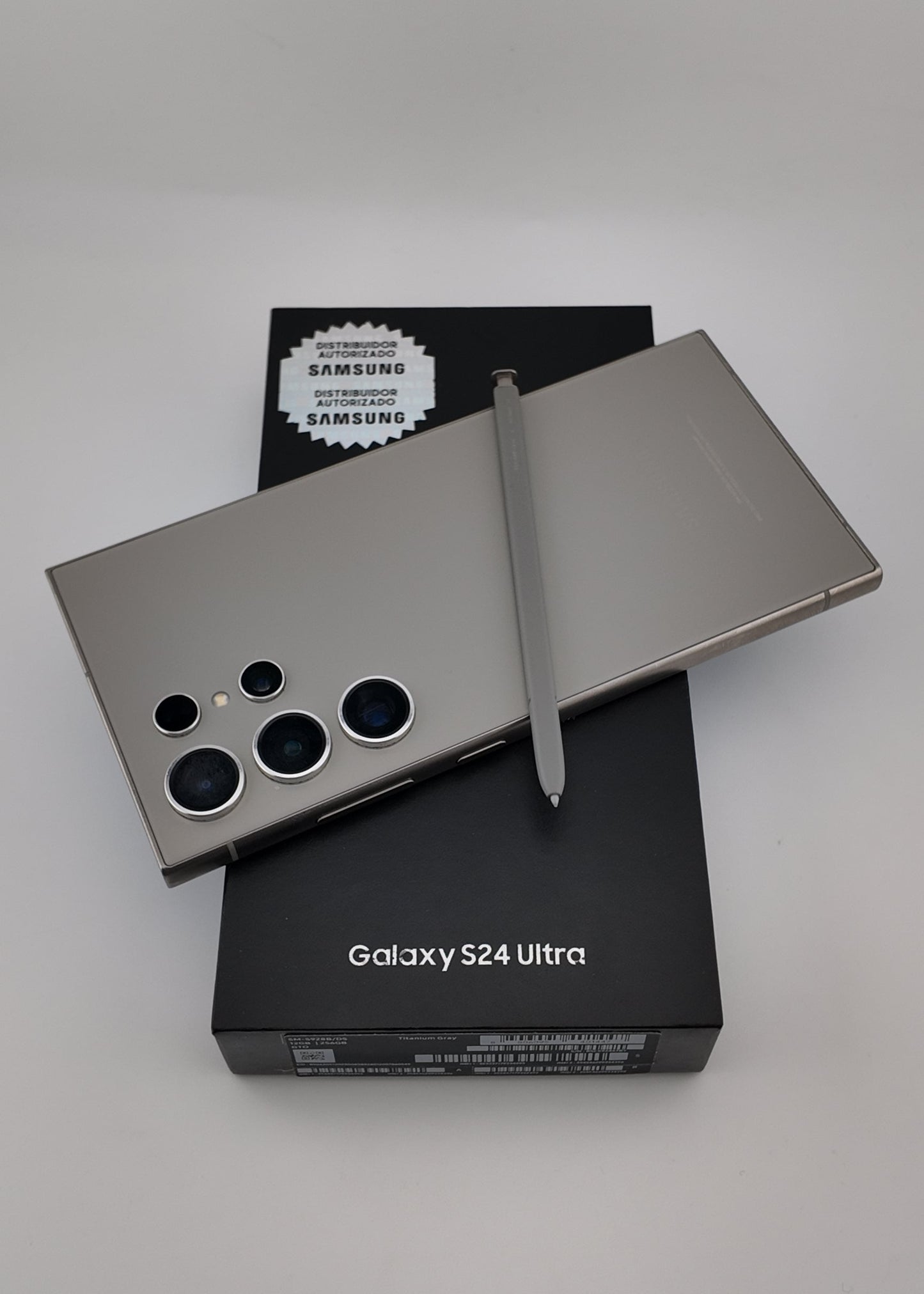 SAMSUNG GALAXY S24 ULTRA / GRIS TITANIO / 256GB