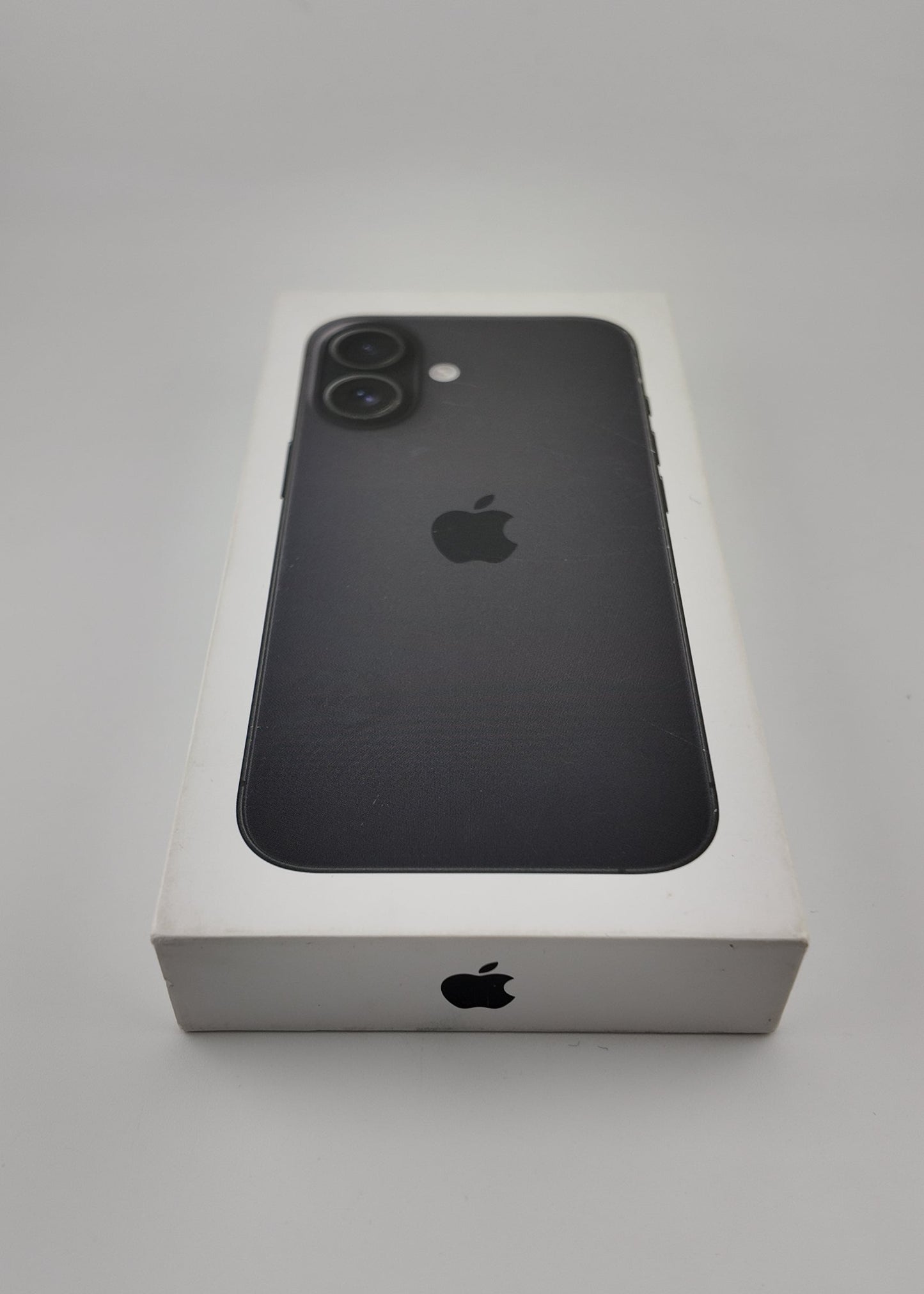 IPHONE 16 / NEGRO / 128GB