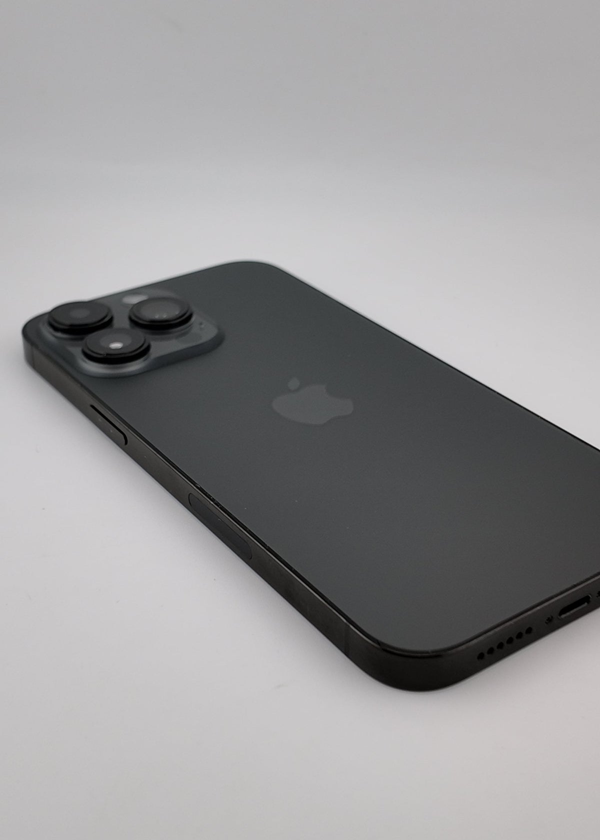 IPHONE 14 PRO MAX / NEGRO ESPACIAL / 256GB