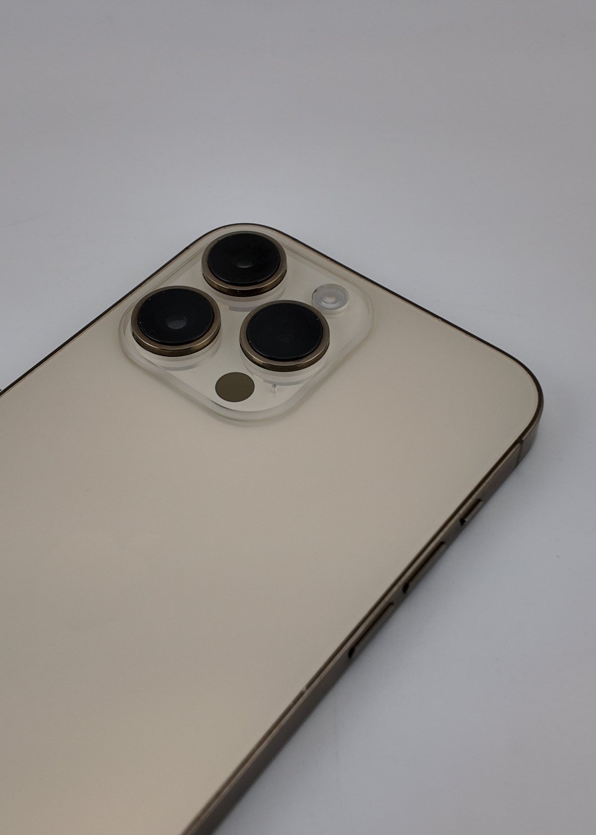 IPHONE 14 PRO MAX / DORADO / 256GB